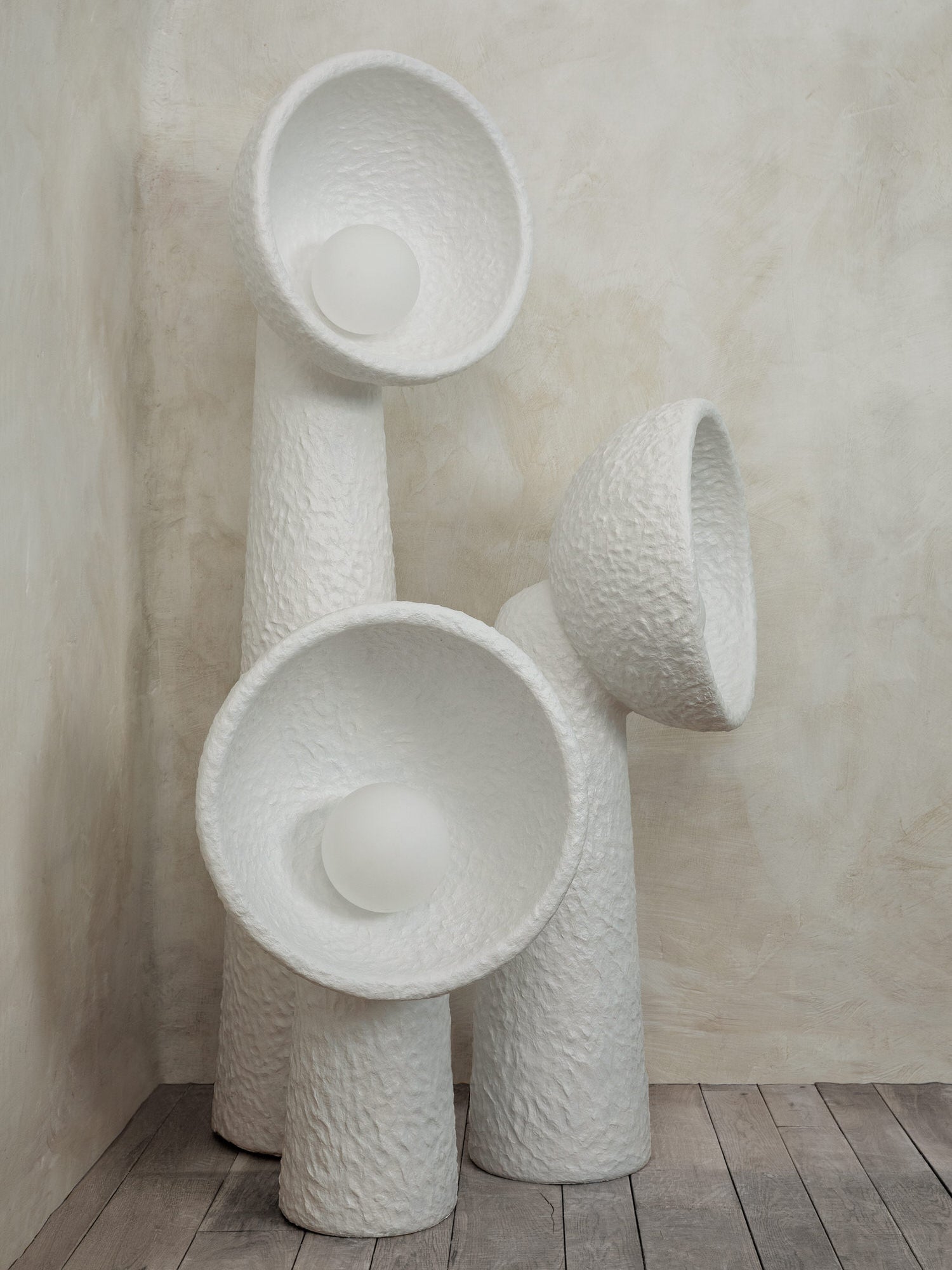 Echo Sculptural Floor Lamp - Vakkerlight