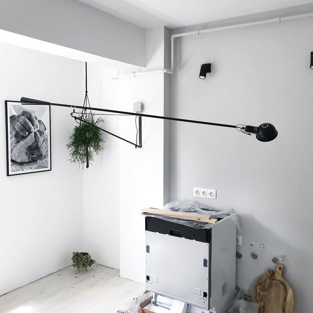 Long Arm Wall Lamp - Vakkerlight