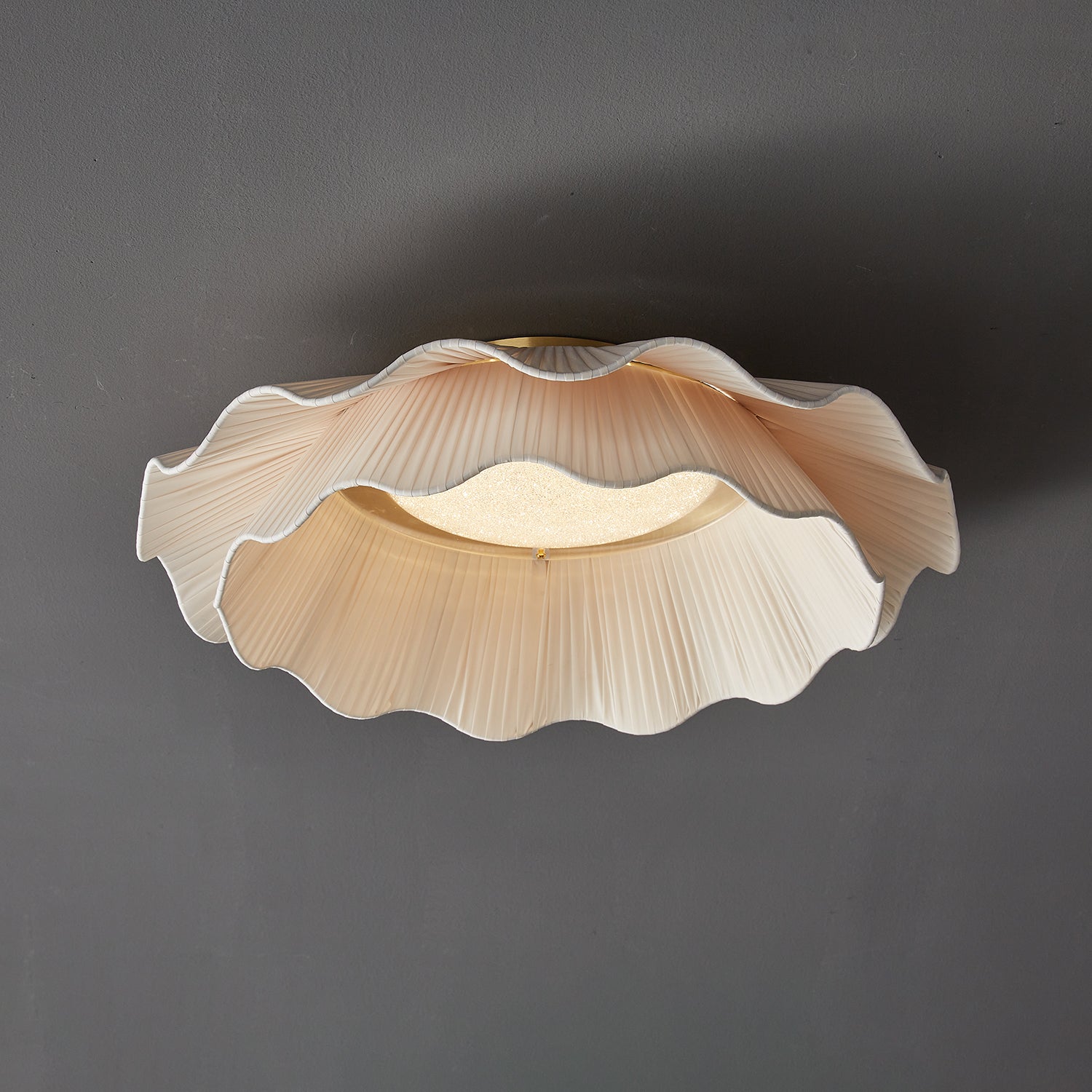 Arwen Fabric Wave Ceiling Lamp - Vakkerlight