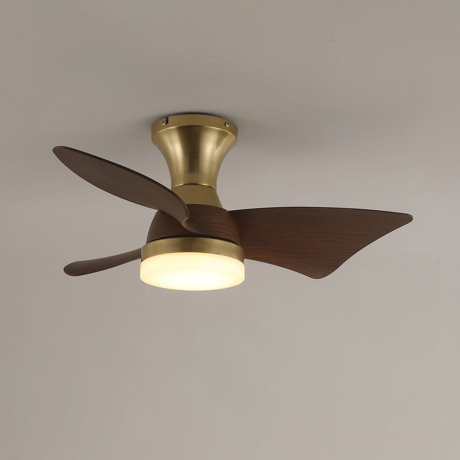 Breeze Lux Ceiling Fan Light - Vakkerlight