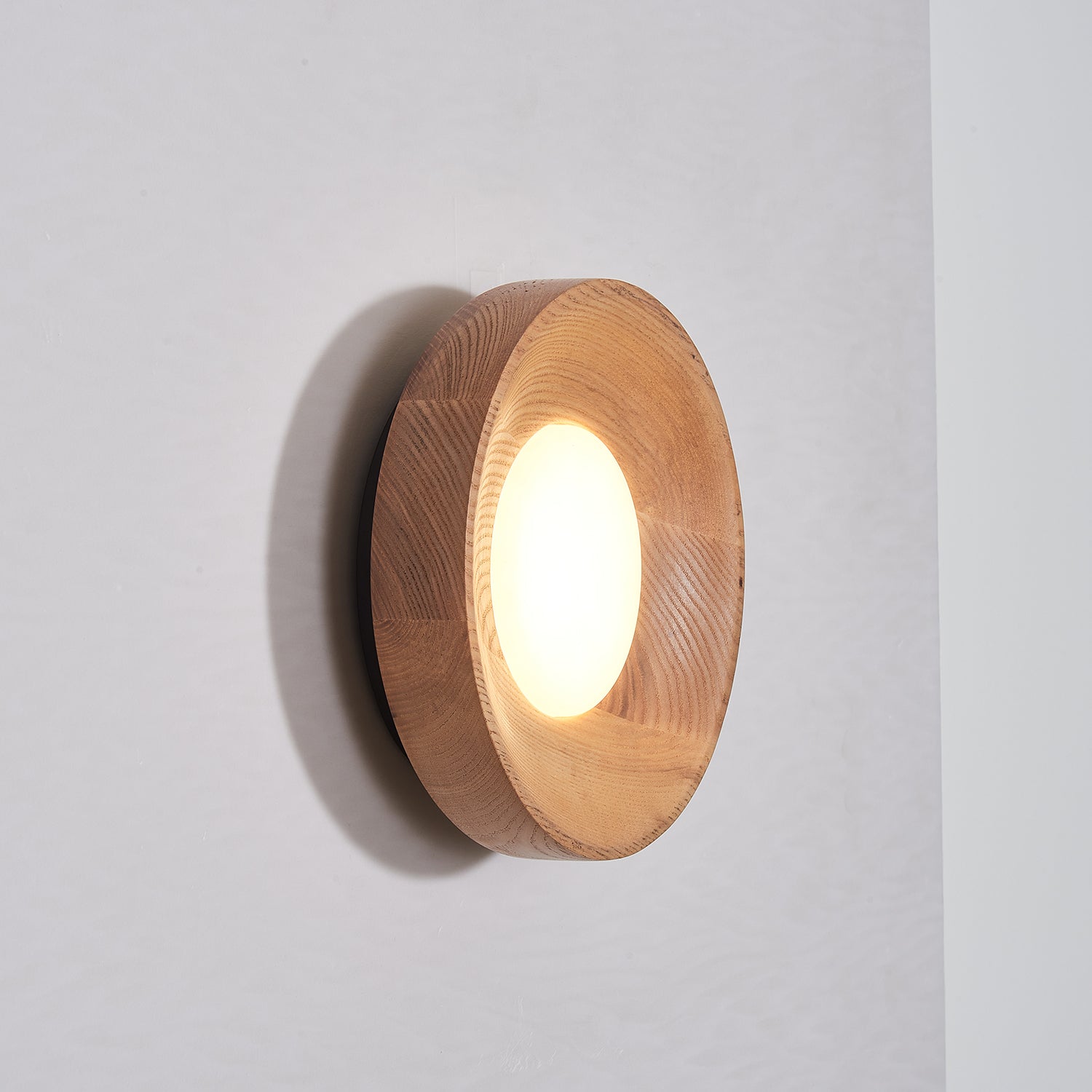 Caldera Wall Lamp - Vakkerlight