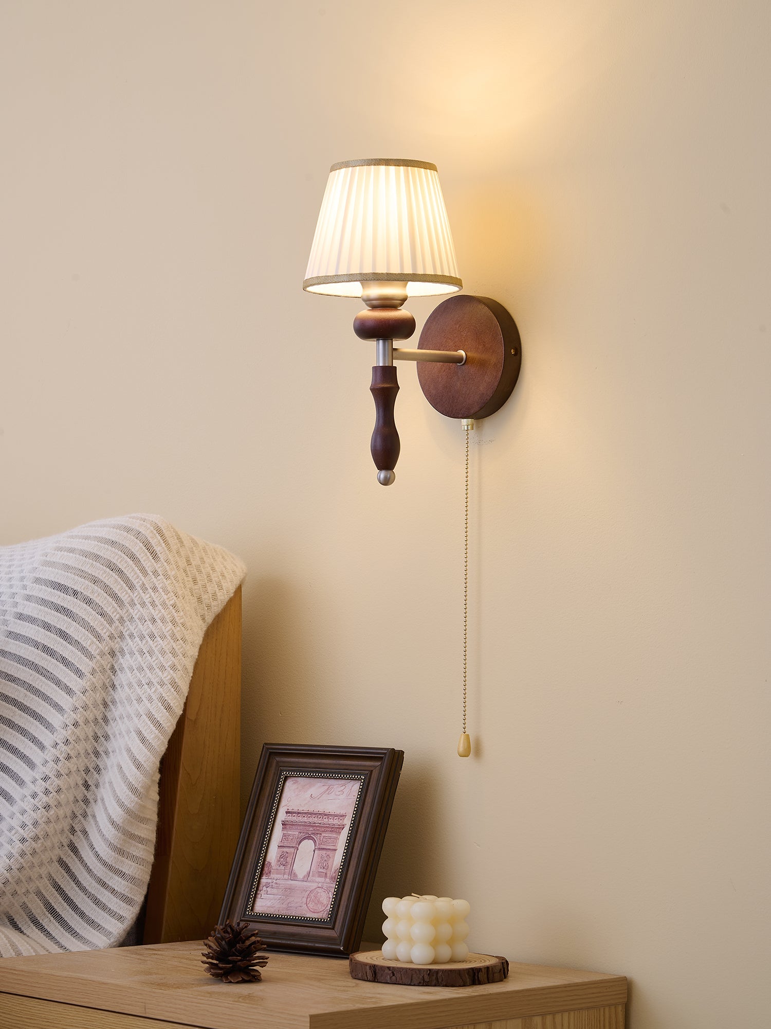 Clarendon Wall Lamp - Vakkerlight