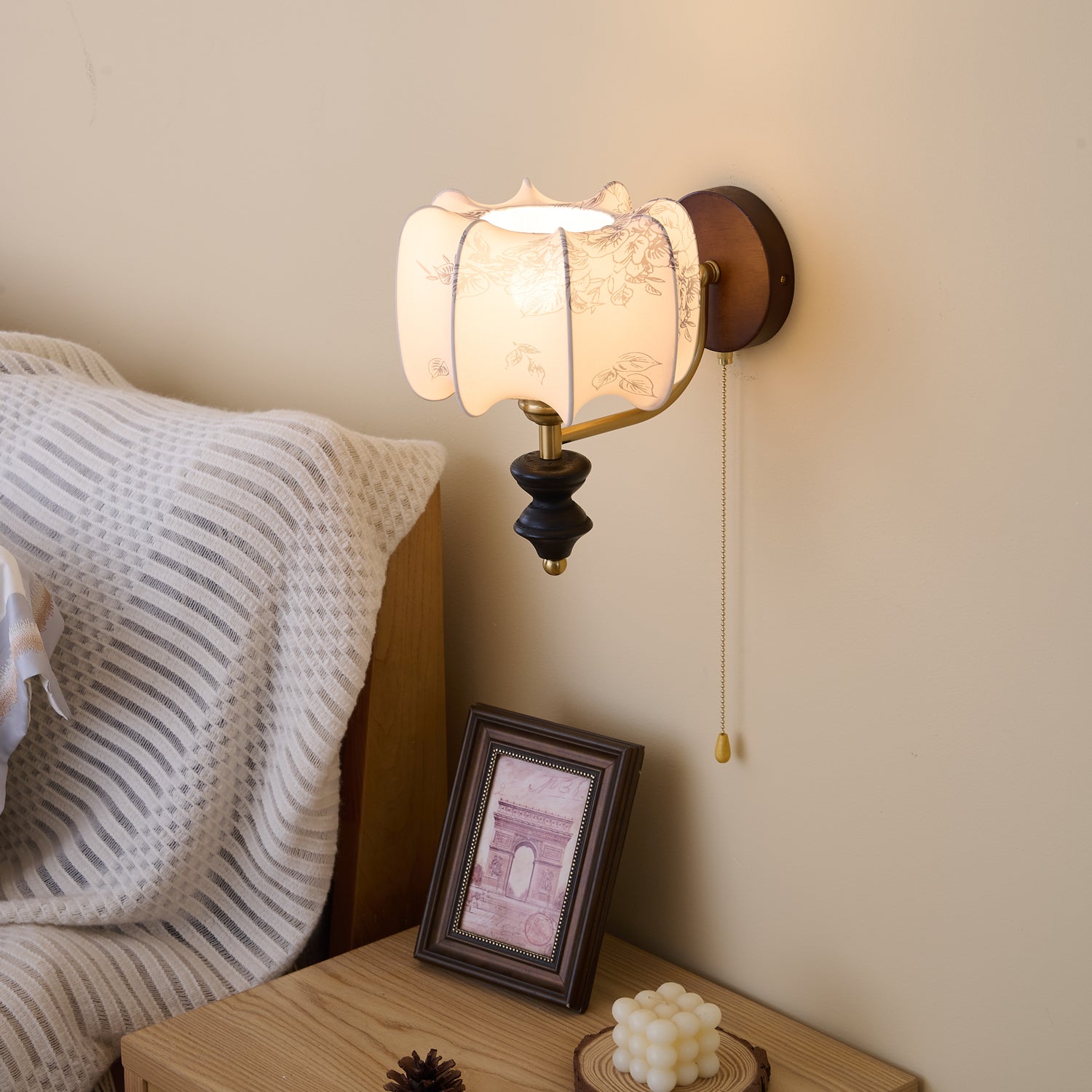 Clarendon Wall Lamp - Vakkerlight
