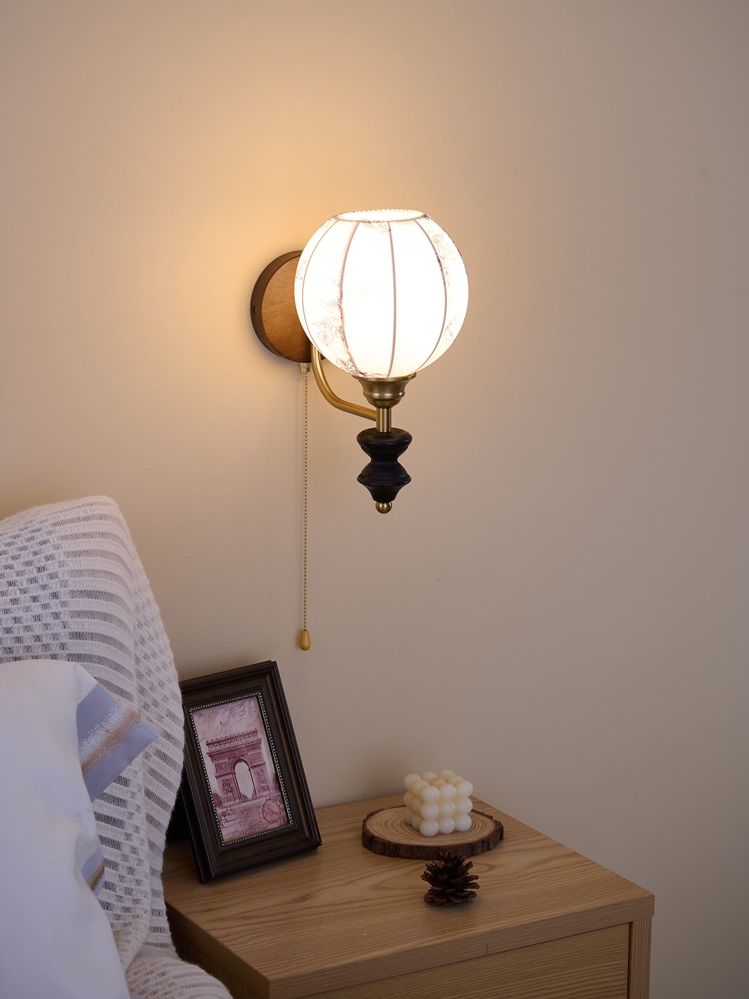 Clarendon Wall Lamp - Vakkerlight