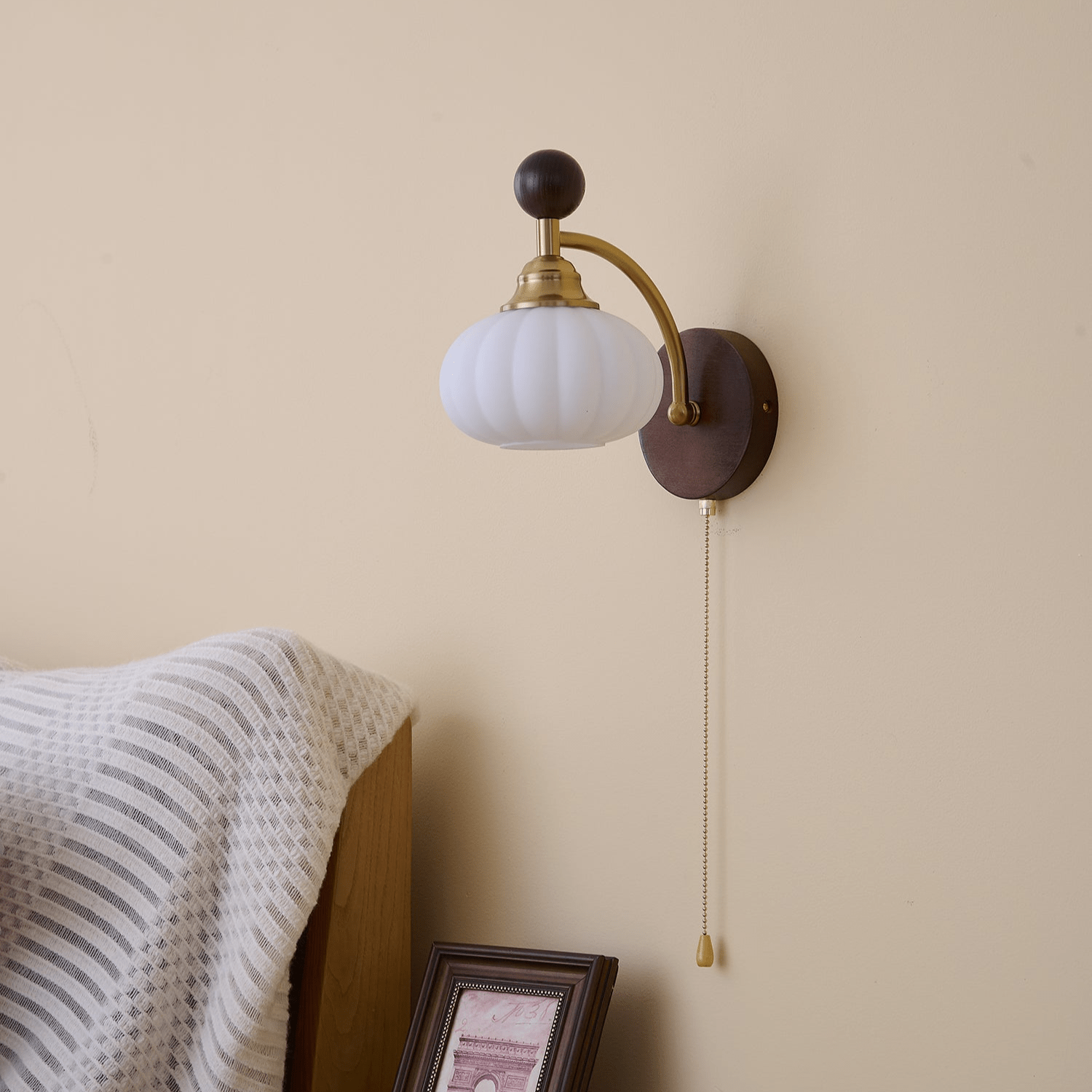 Clarendon Wall Lamp - Vakkerlight