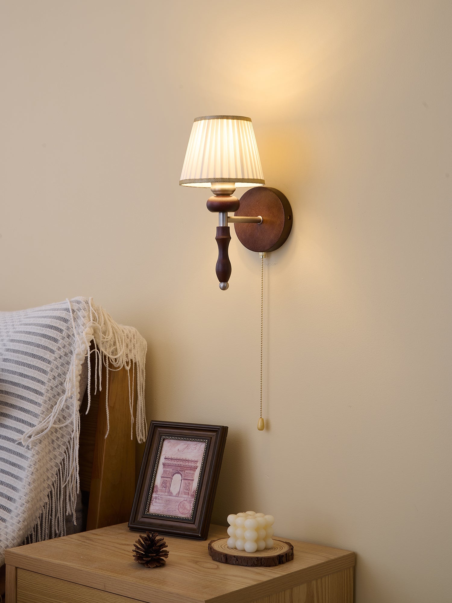 Clarendon Wall Lamp - Vakkerlight