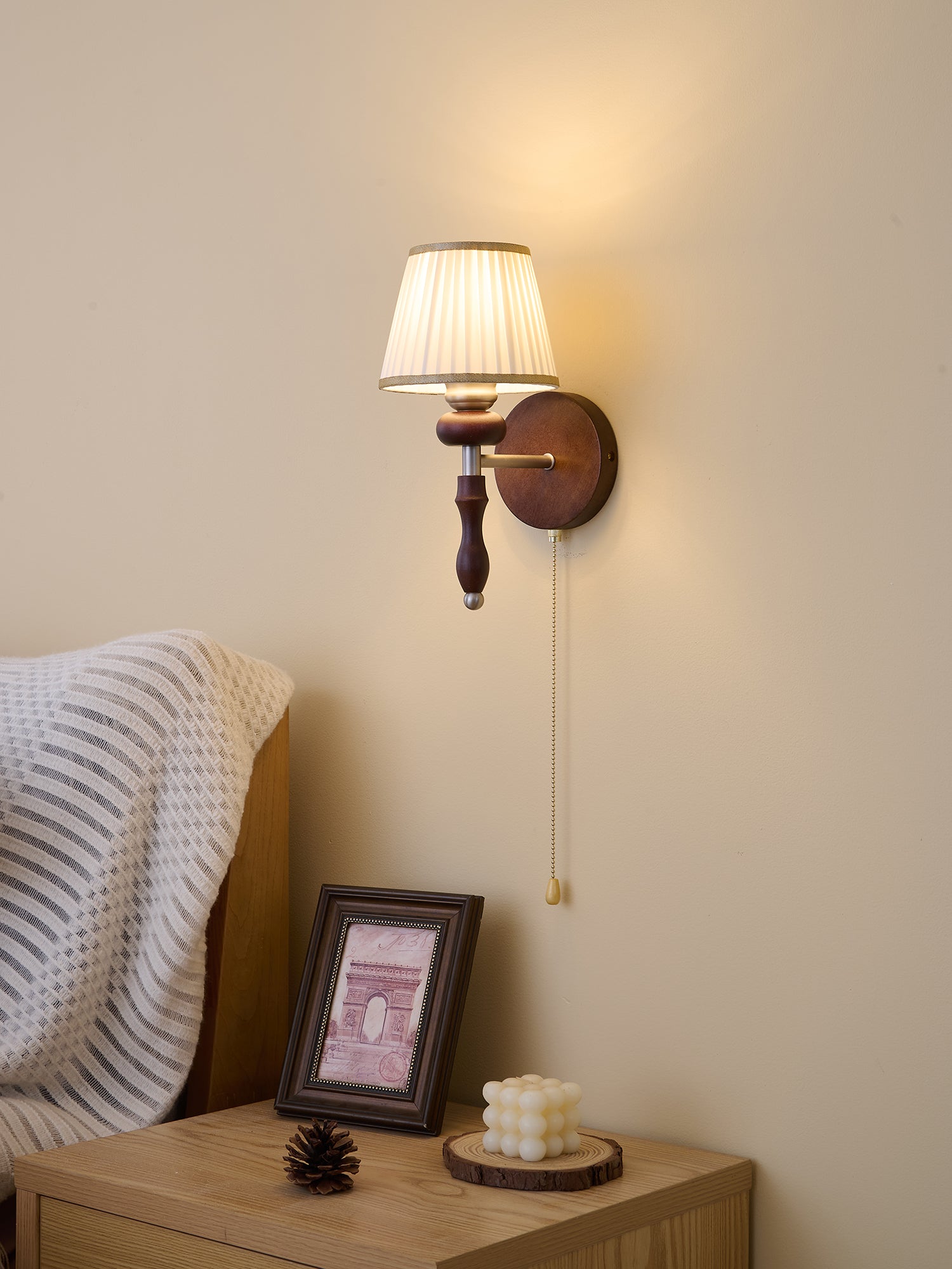 Clarendon Wall Lamp - Vakkerlight