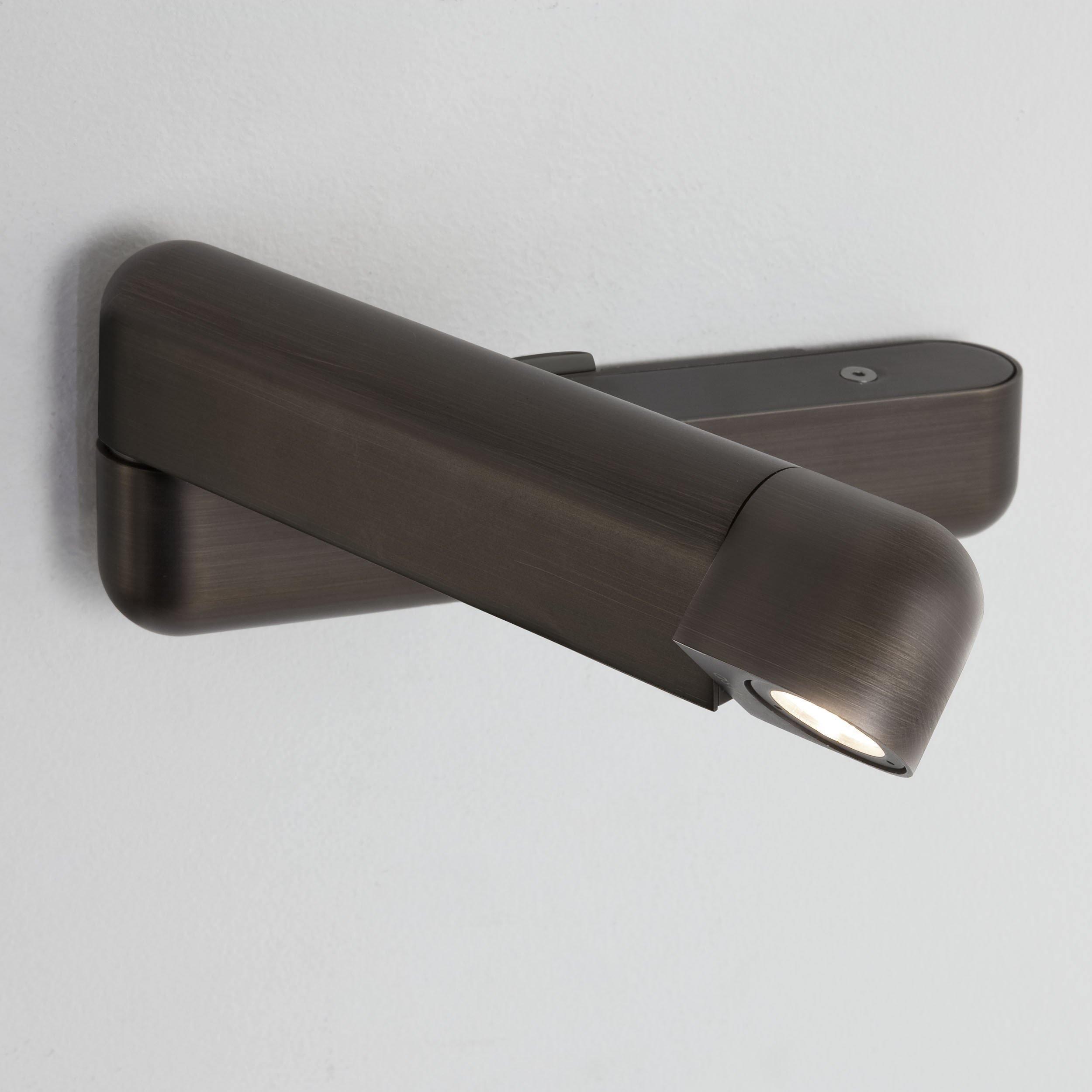 Modern LED Bedside Wall Lamp - Vakkerlight