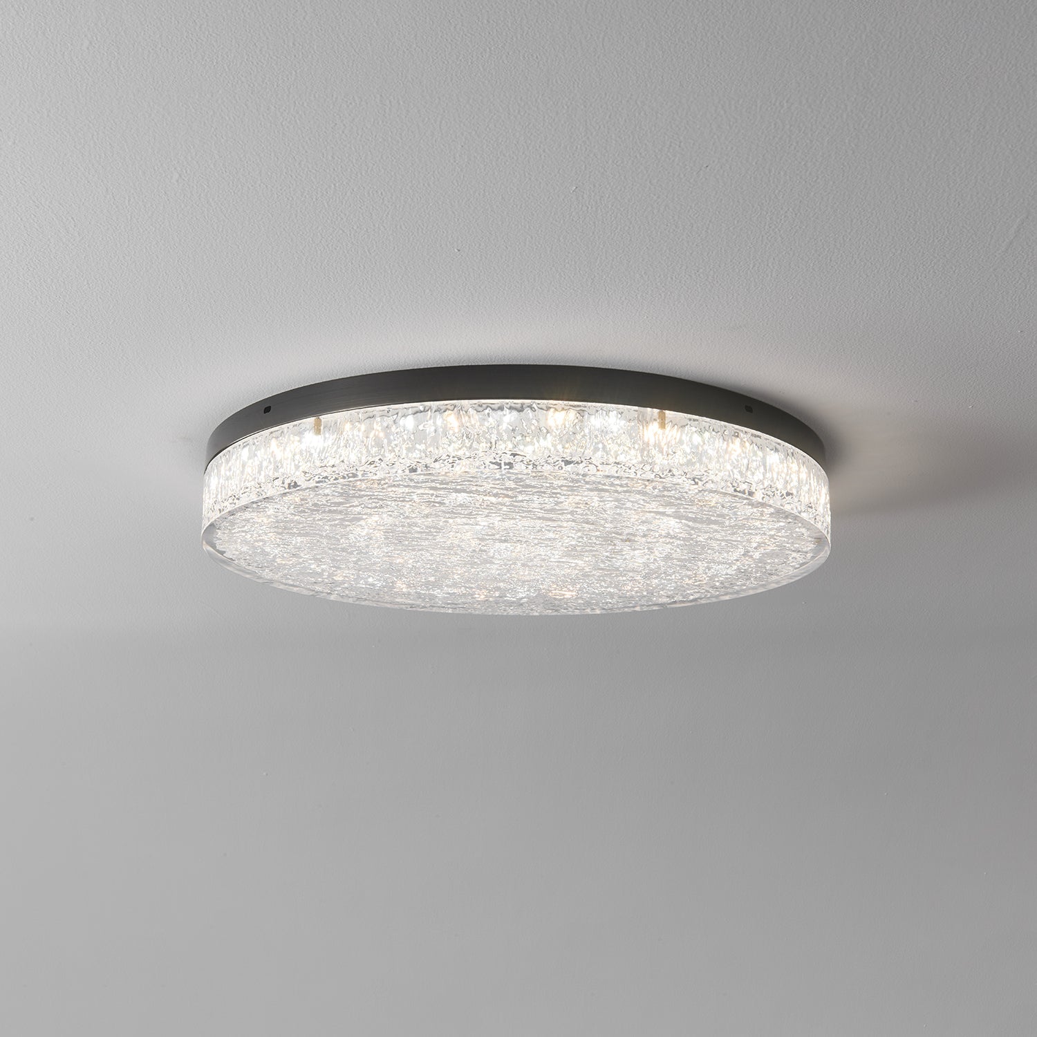 Crystal Core Ceiling Lamp - Vakkerlight