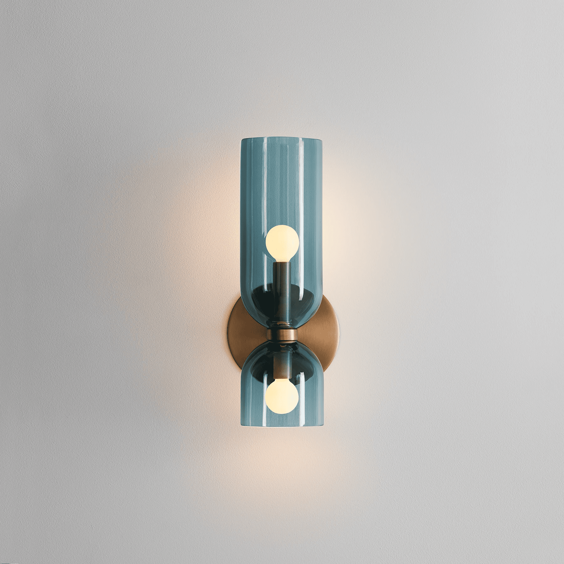 Vakker Limited Edie Wall Sconce — Detail View 23