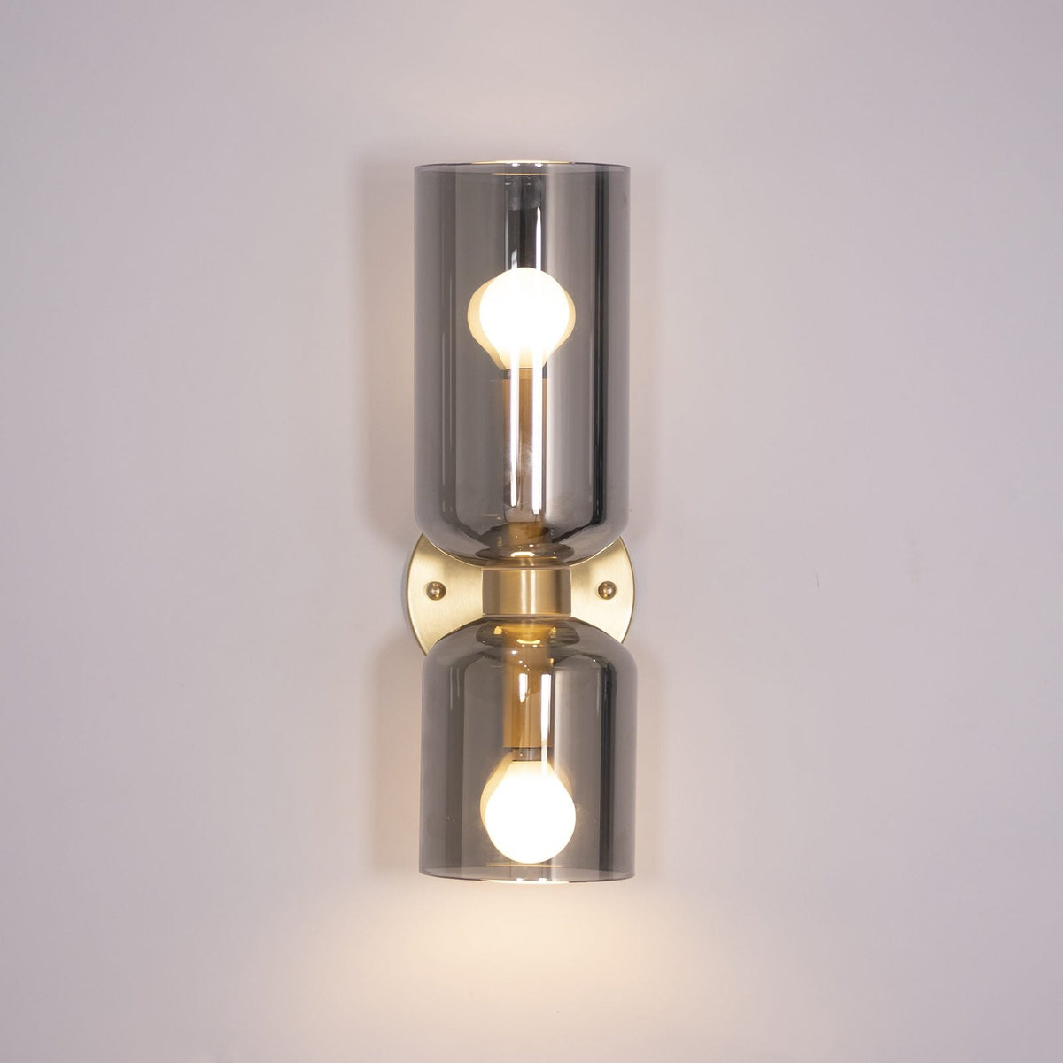 Vakker Limited Edie Wall Sconce — Detail View 15