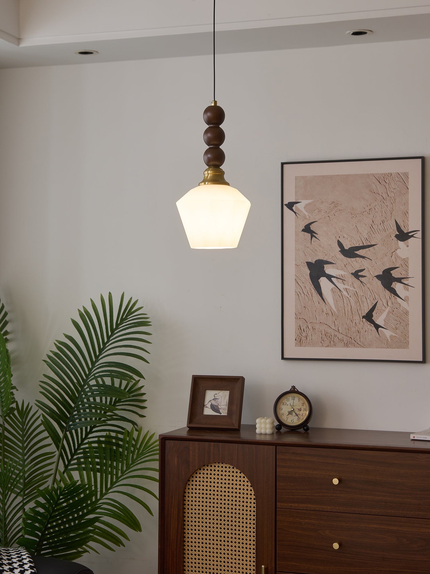 Evandra Pendant Light - Vakkerlight