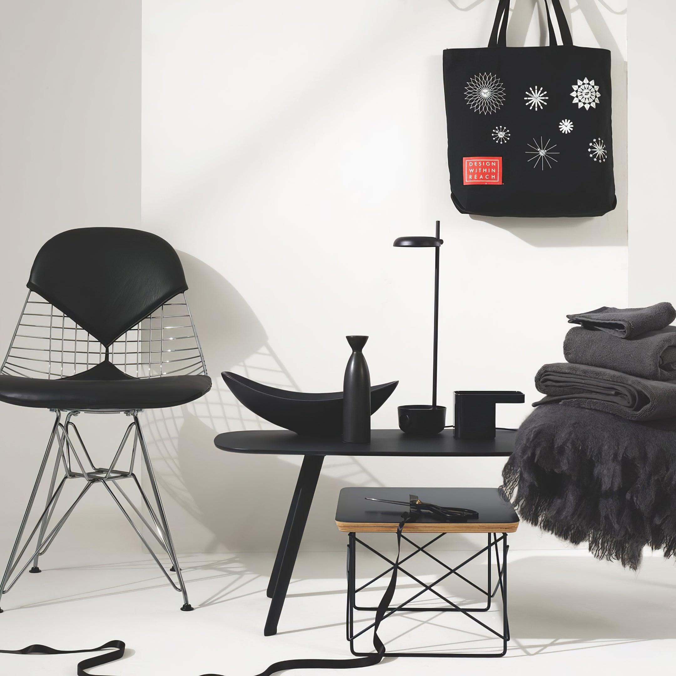 Focal LED Table Lamp - Vakkerlight