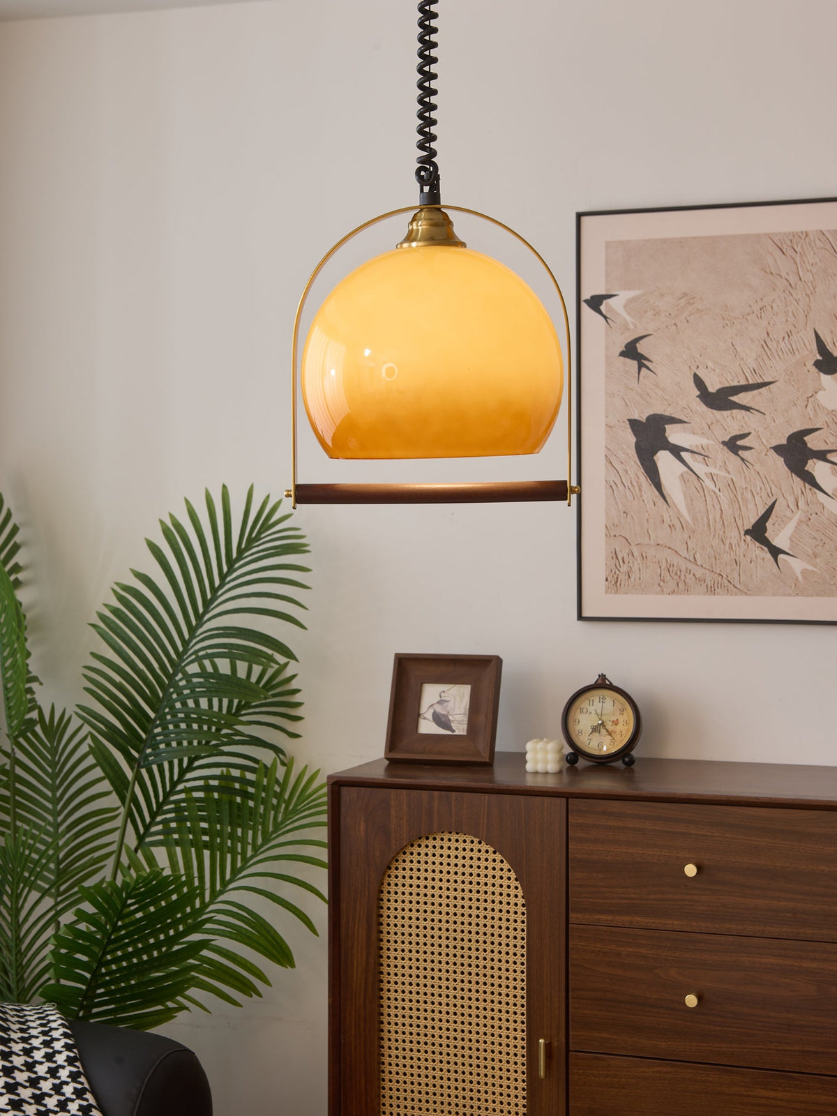 Vakker Limited Halcyon Arch Pendant Light — Detail View 10