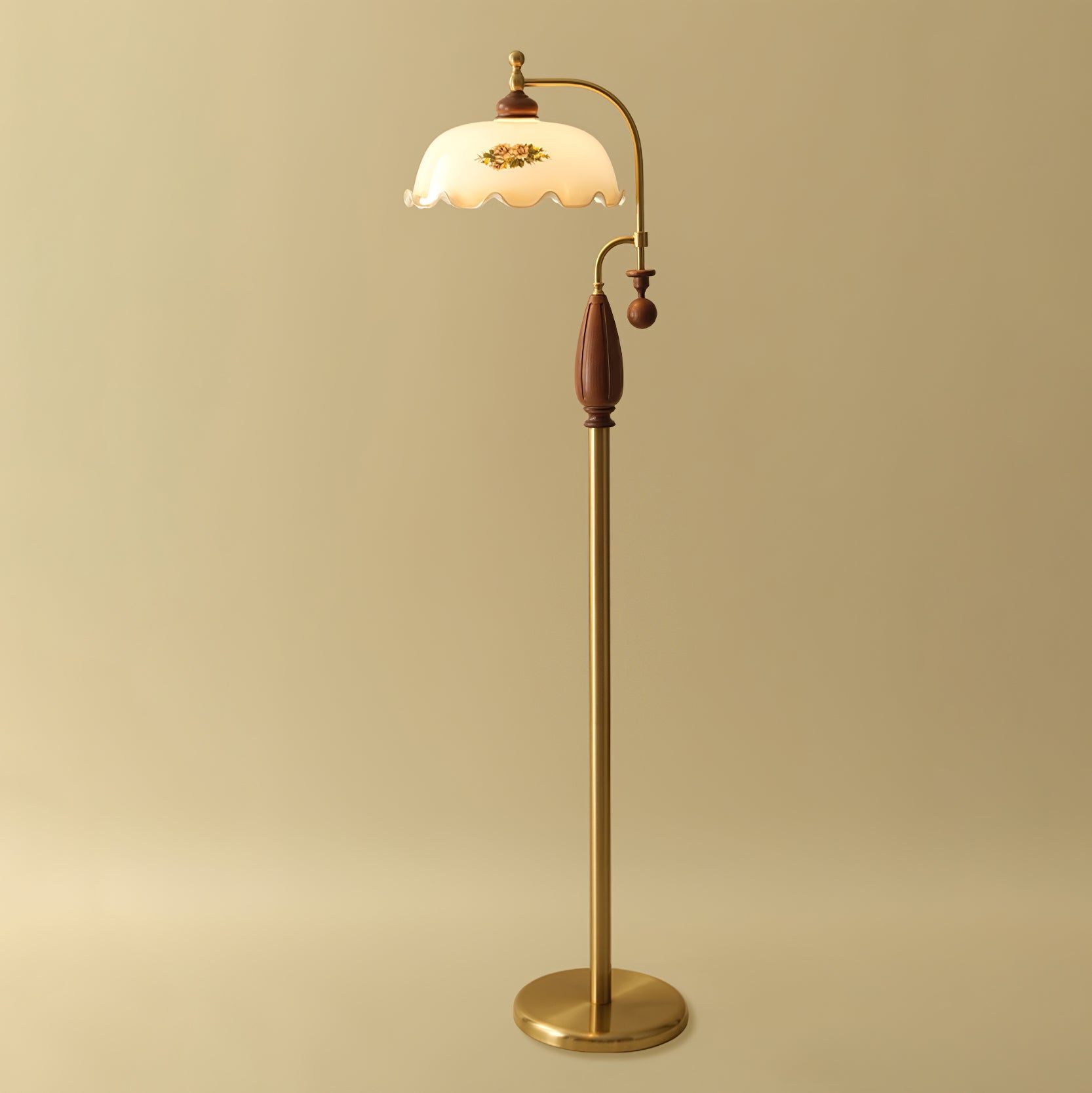 Heritage Bloom Floor Lamp - Vakkerlight