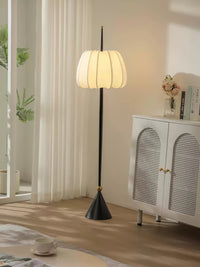Liana Floor Lamp - Vakkerlight