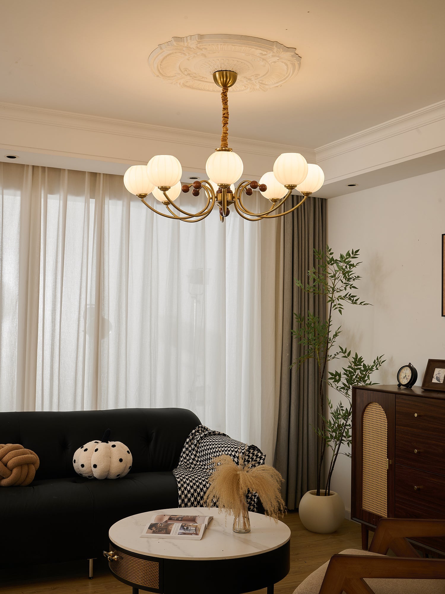 Livia Chandelier - Vakkerlight