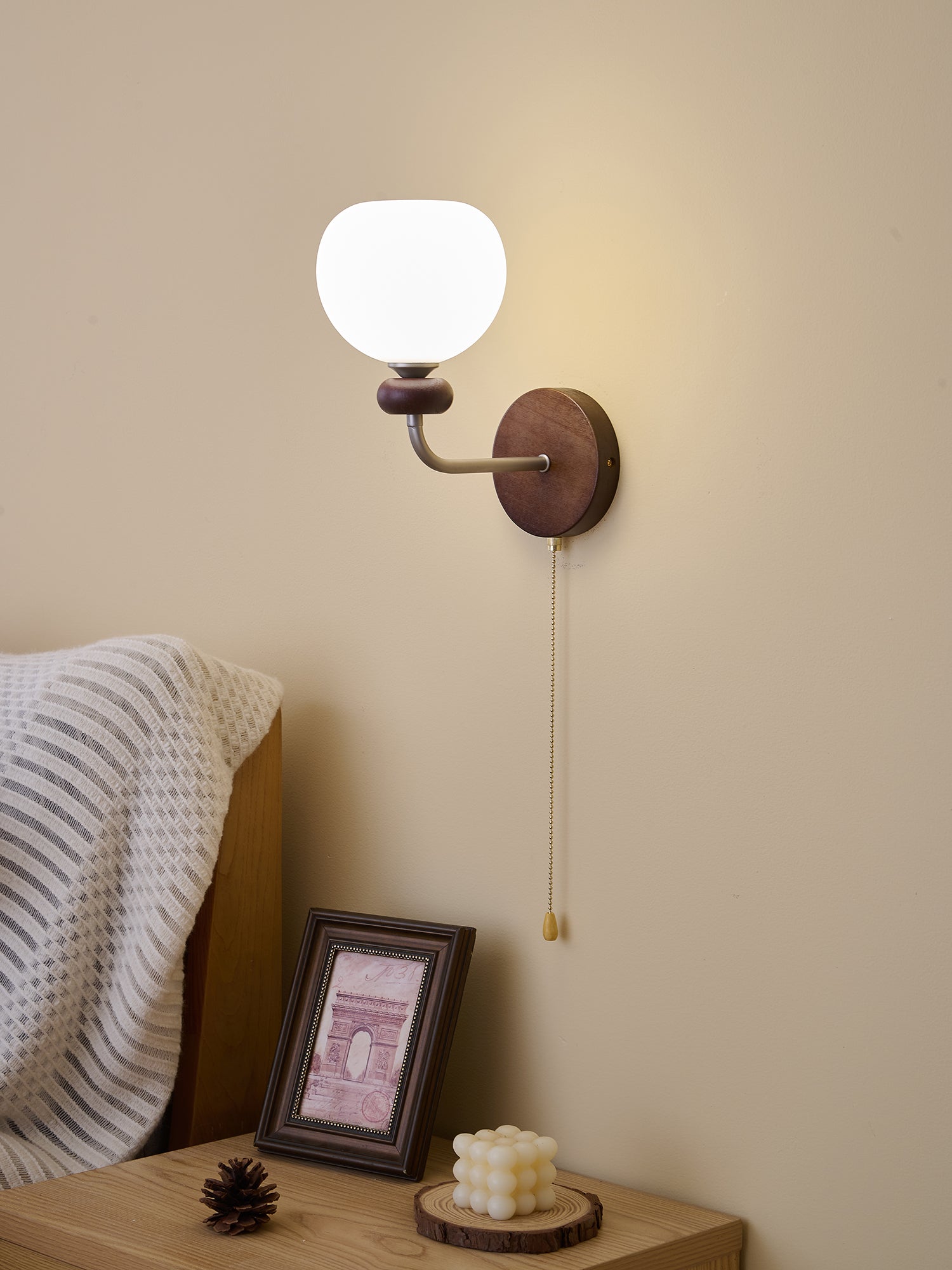 Lucille Wall Lamp - Vakkerlight
