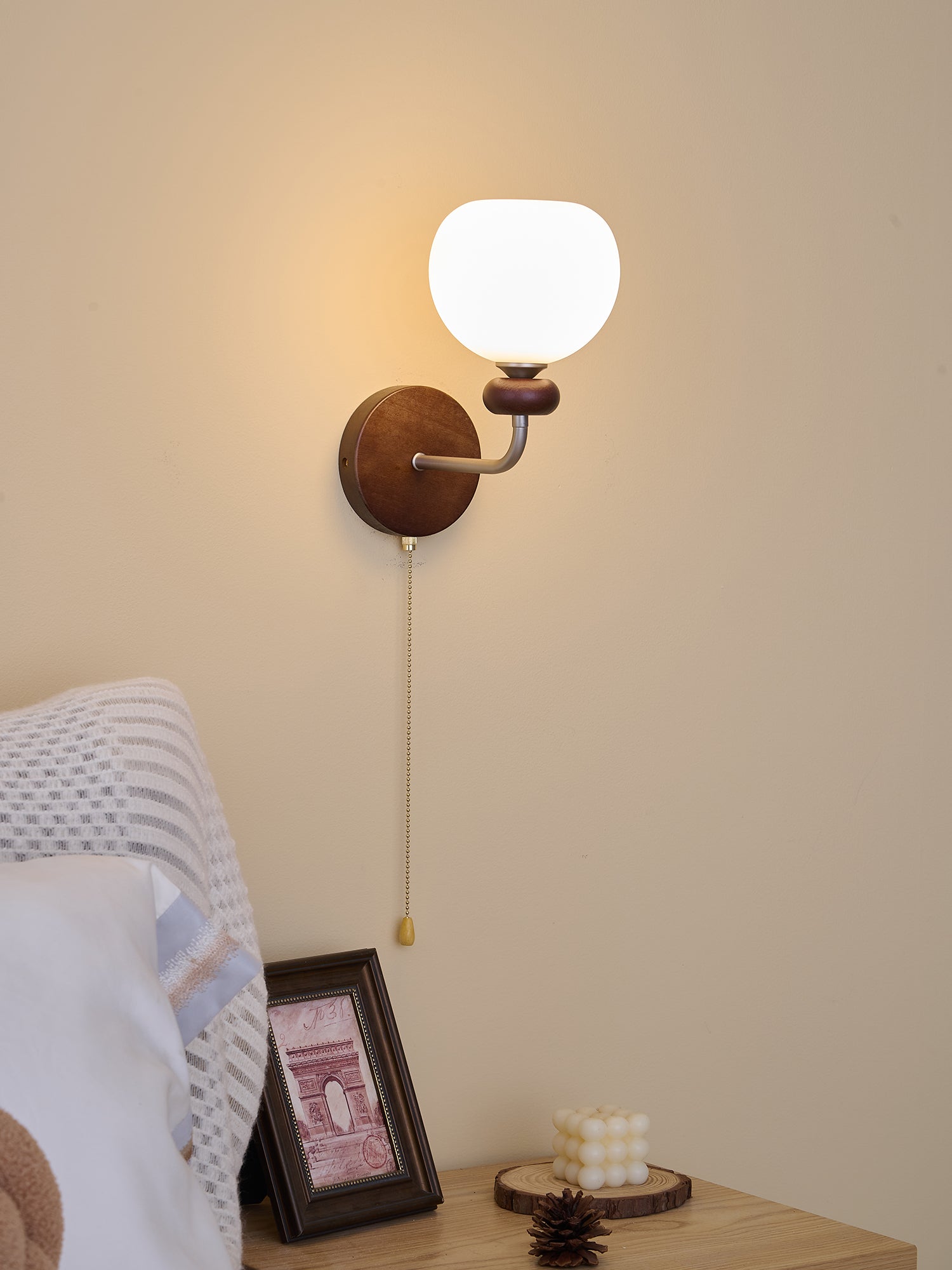 Lucille Wall Lamp - Vakkerlight