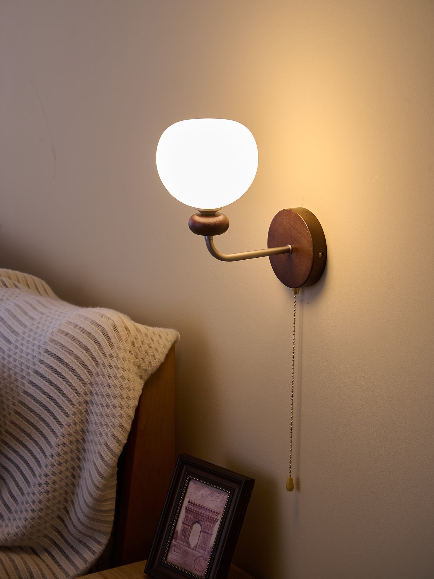 Lucille Wall Lamp - Vakkerlight