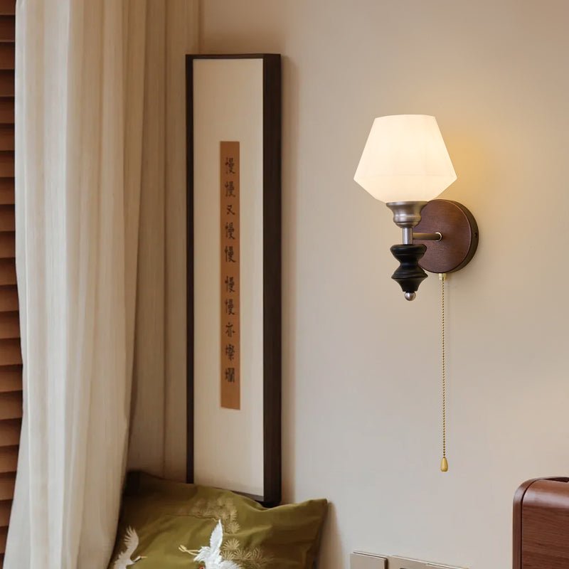 Lucille Wall Lamp - Vakkerlight