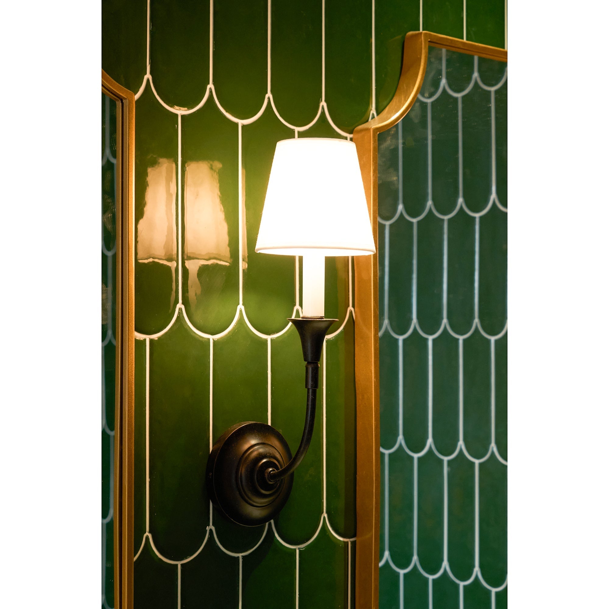 Luella Wall Lamp - Vakkerlight