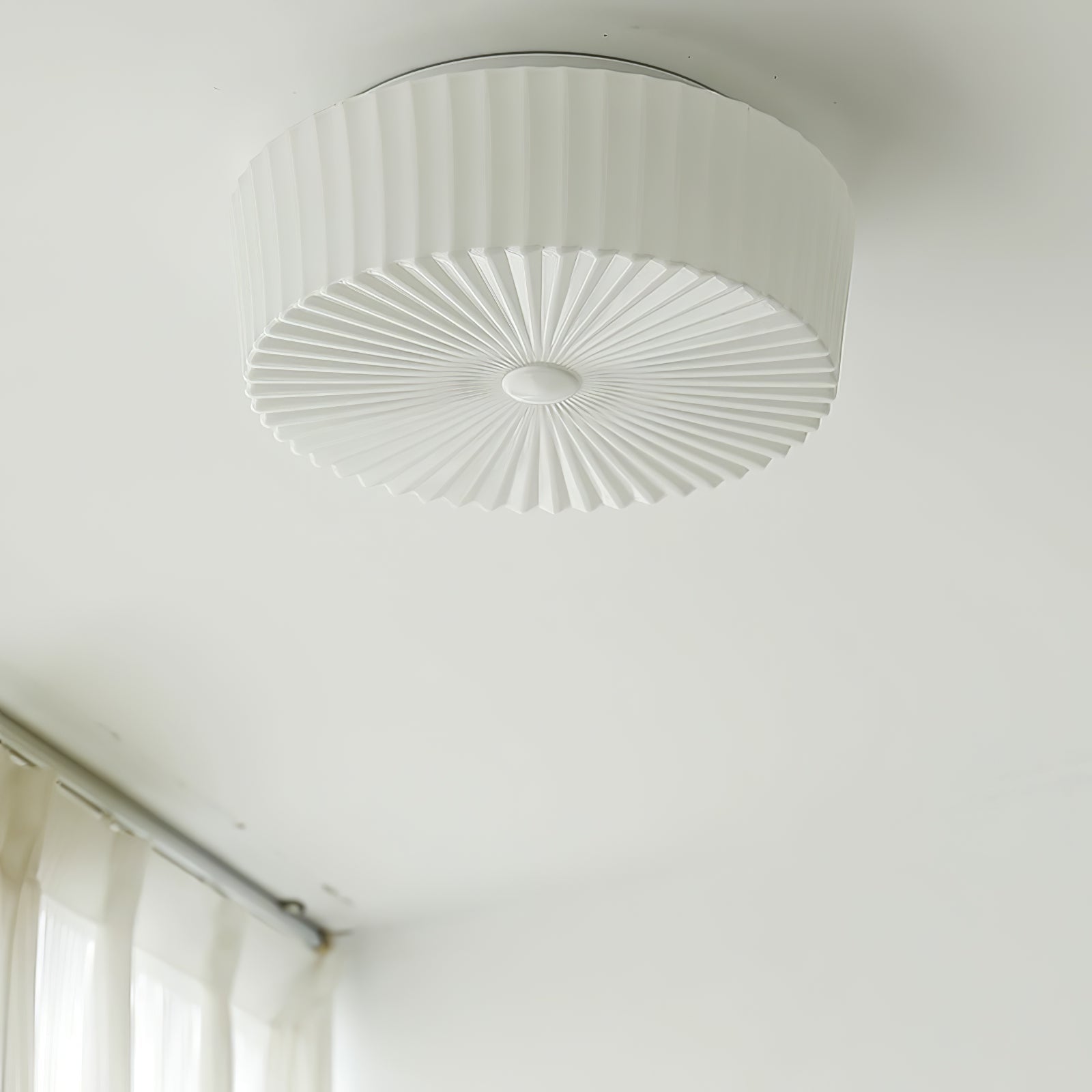 Lume Glass Ceiling Light - Vakkerlight