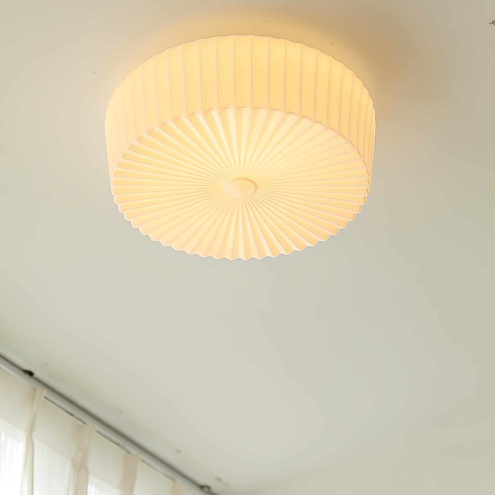 Lume Glass Ceiling Light - Vakkerlight