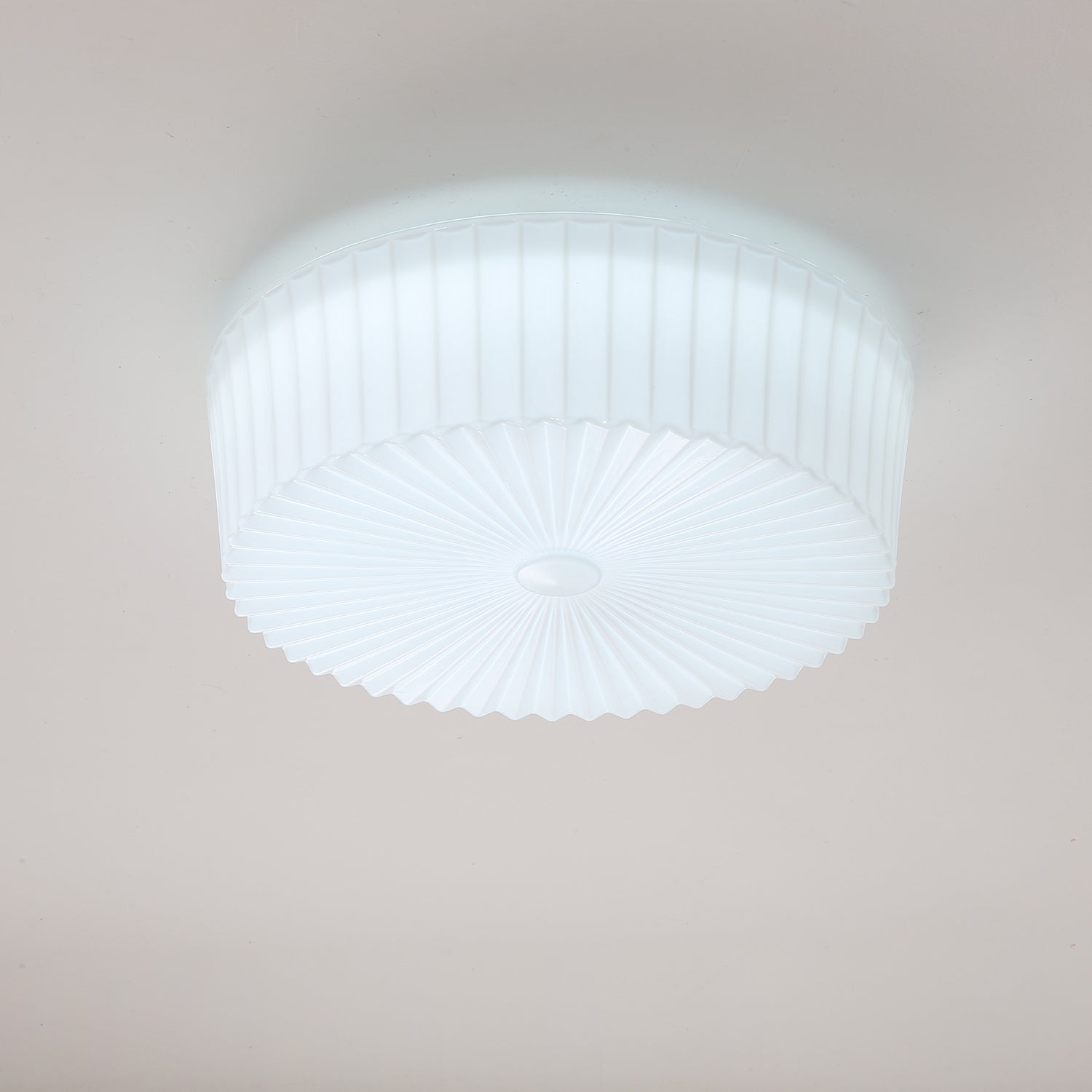 Lume Glass Ceiling Light - Vakkerlight