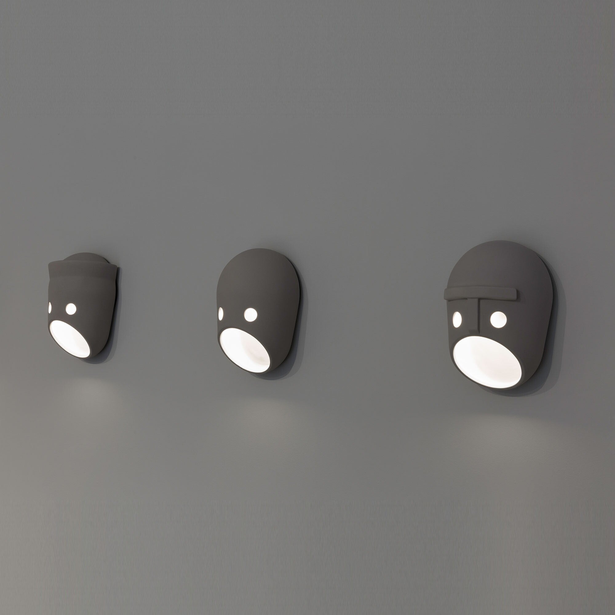 Mask Wall Light - Vakkerlight