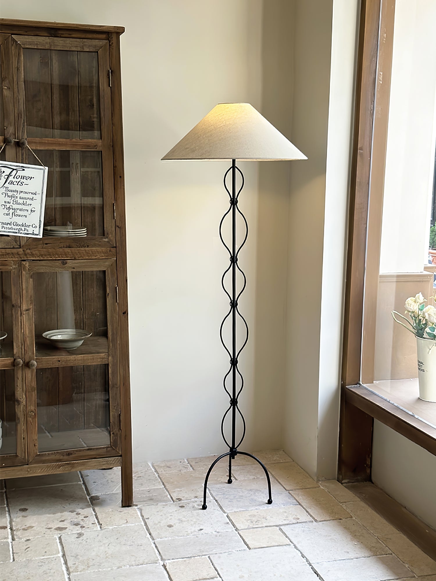 Minimalist Iron Twist Floor Lamp - Vakkerlight