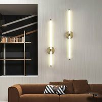 Minimalist Vertical Wall Sconce - Vakkerlight