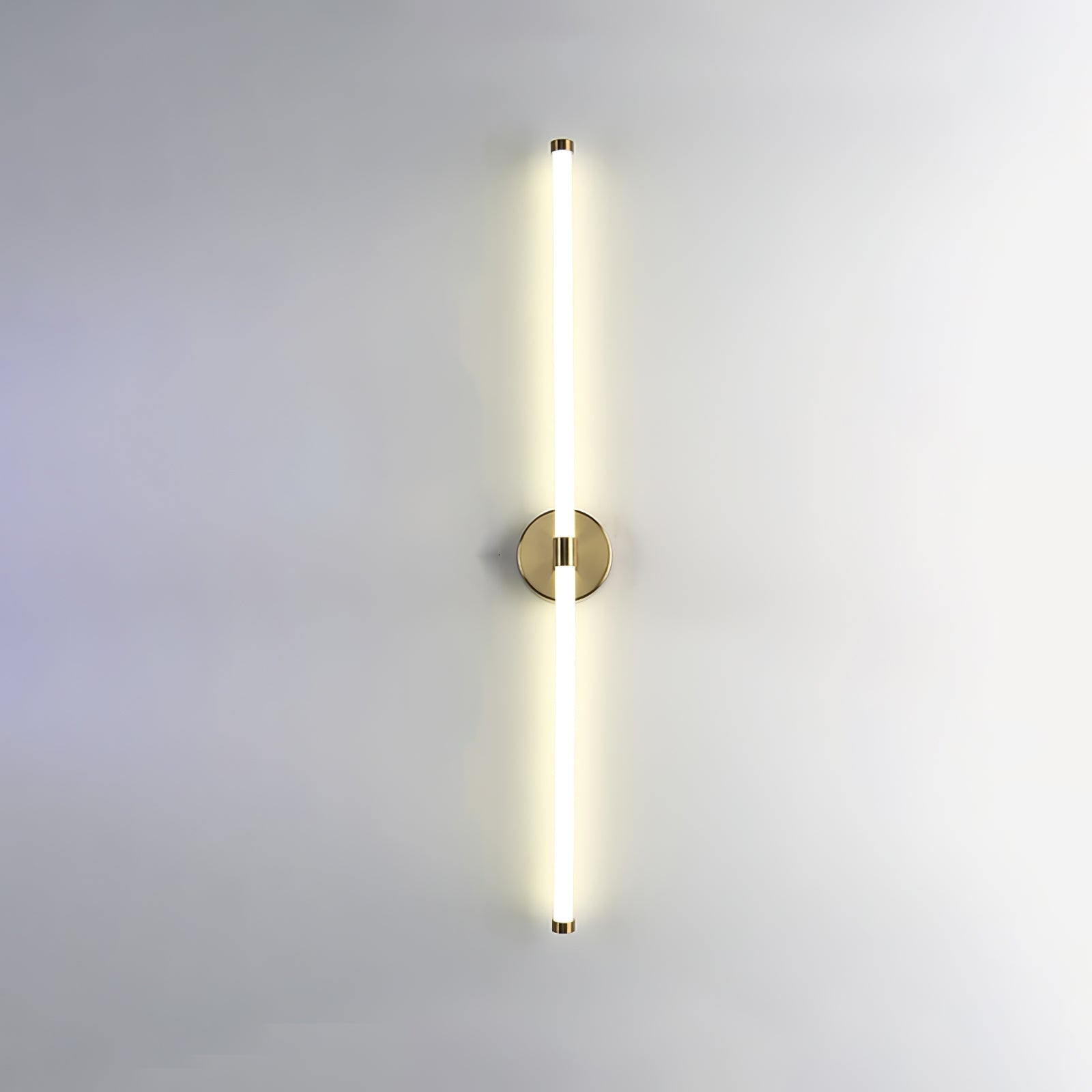 Minimalist Vertical Wall Sconce - Vakkerlight