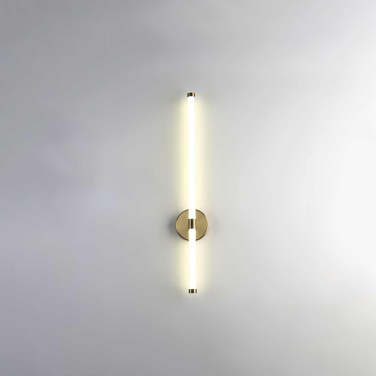 Minimalist Vertical Wall Sconce - Vakkerlight