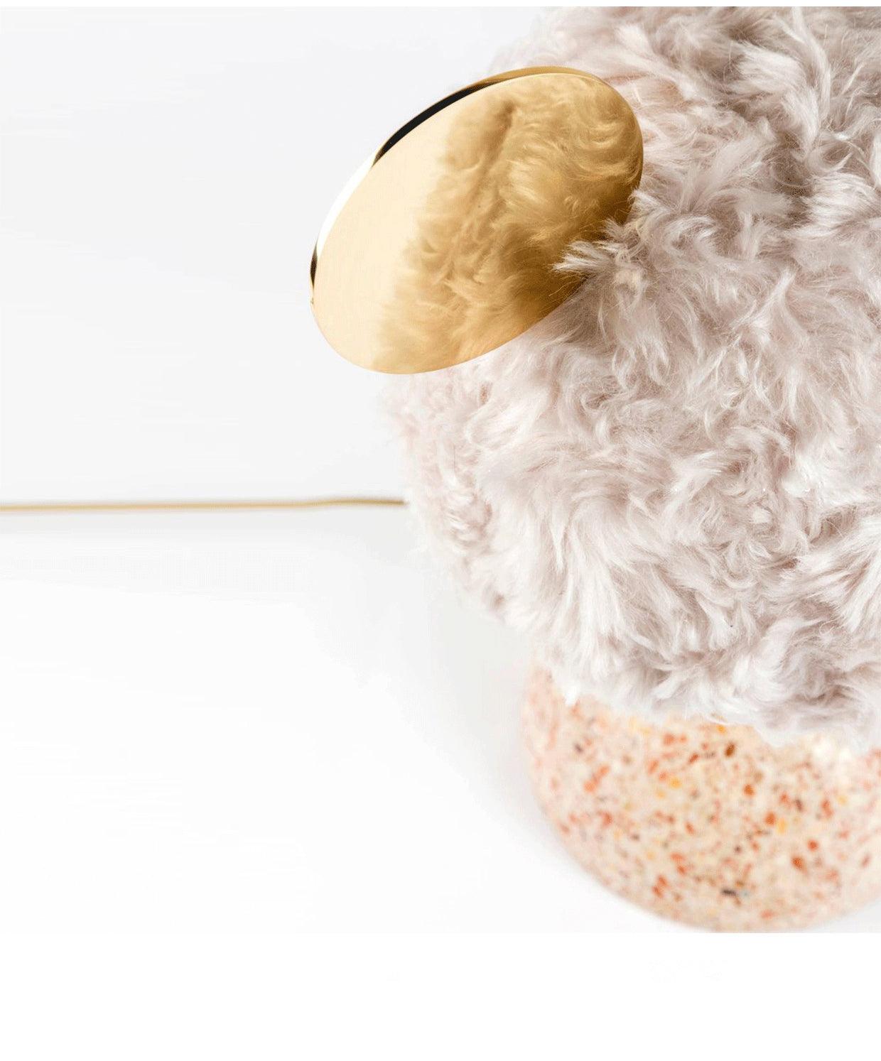 Minos Table Lamp - Vakkerlight