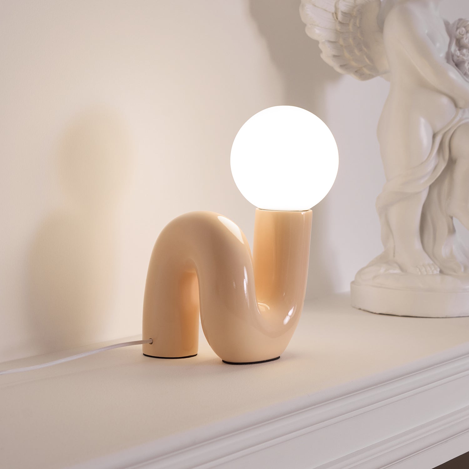 Playful N Shape Table Lamp - Vakkerlight