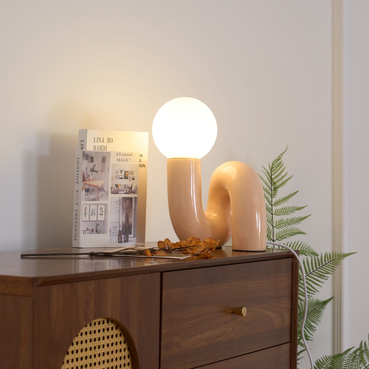 Playful N Shape Table Lamp - Vakkerlight