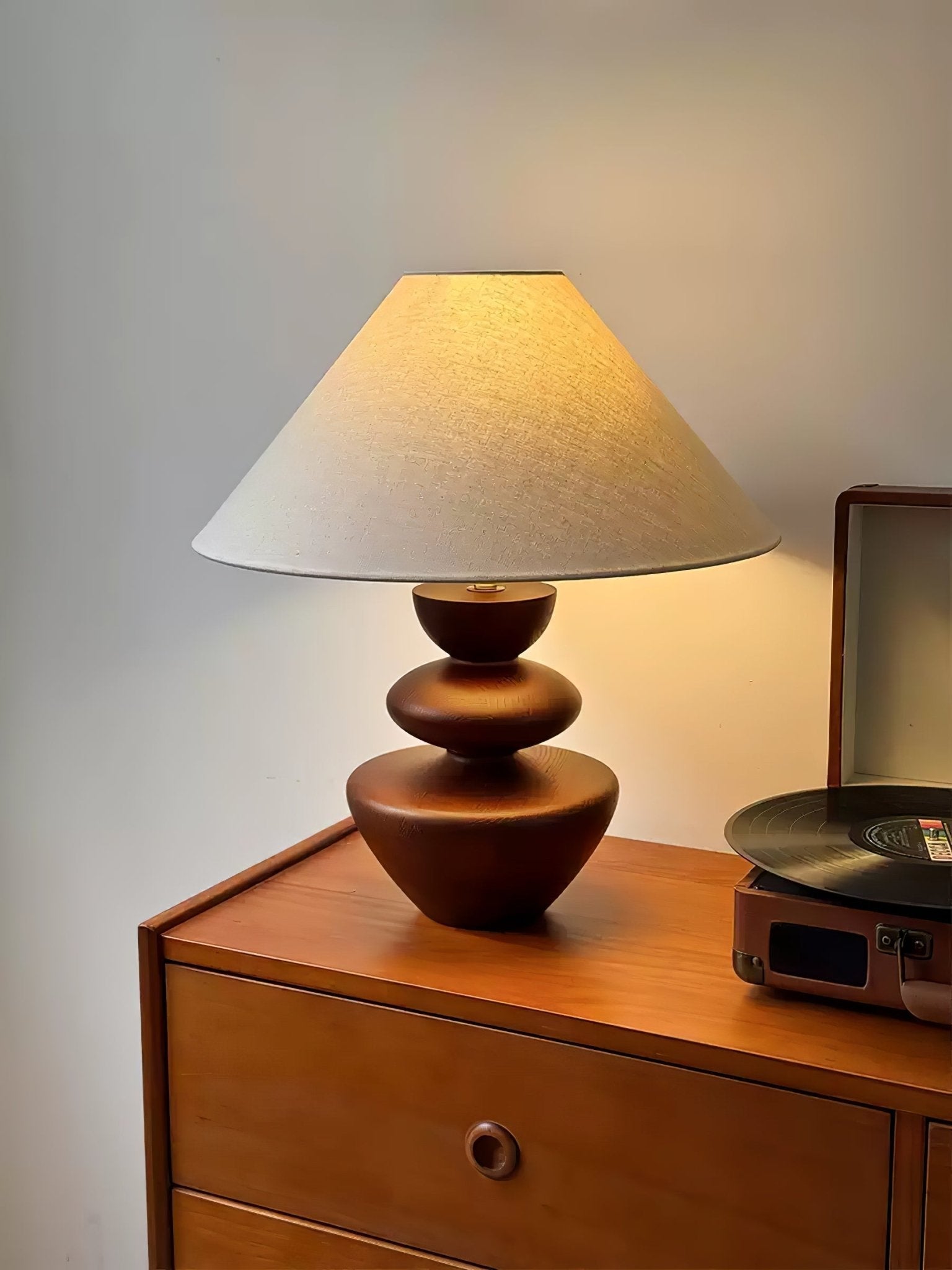 Ombra Totem Table Lamp - Vakkerlight