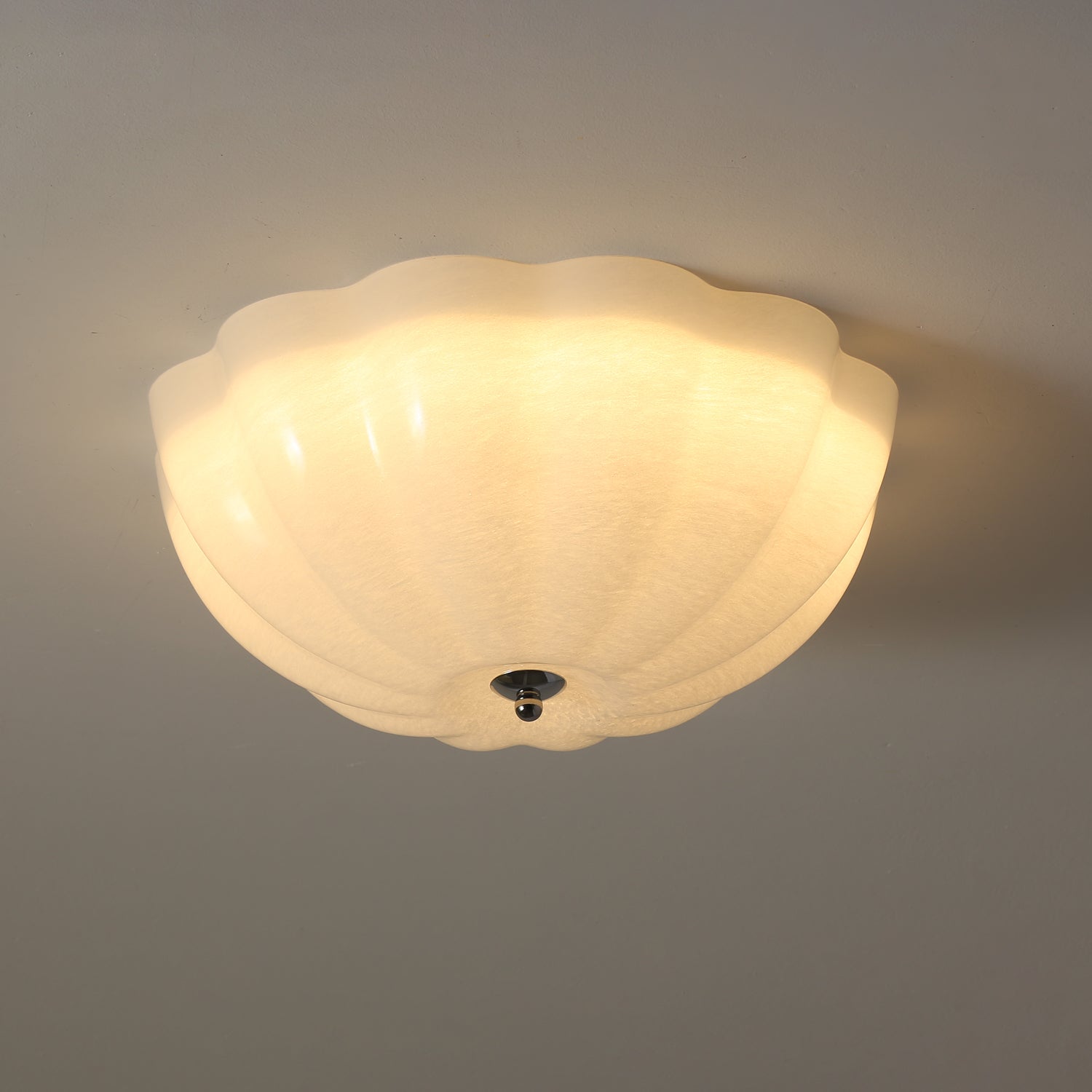 Opal Shell Ceiling Lamp - Vakkerlight
