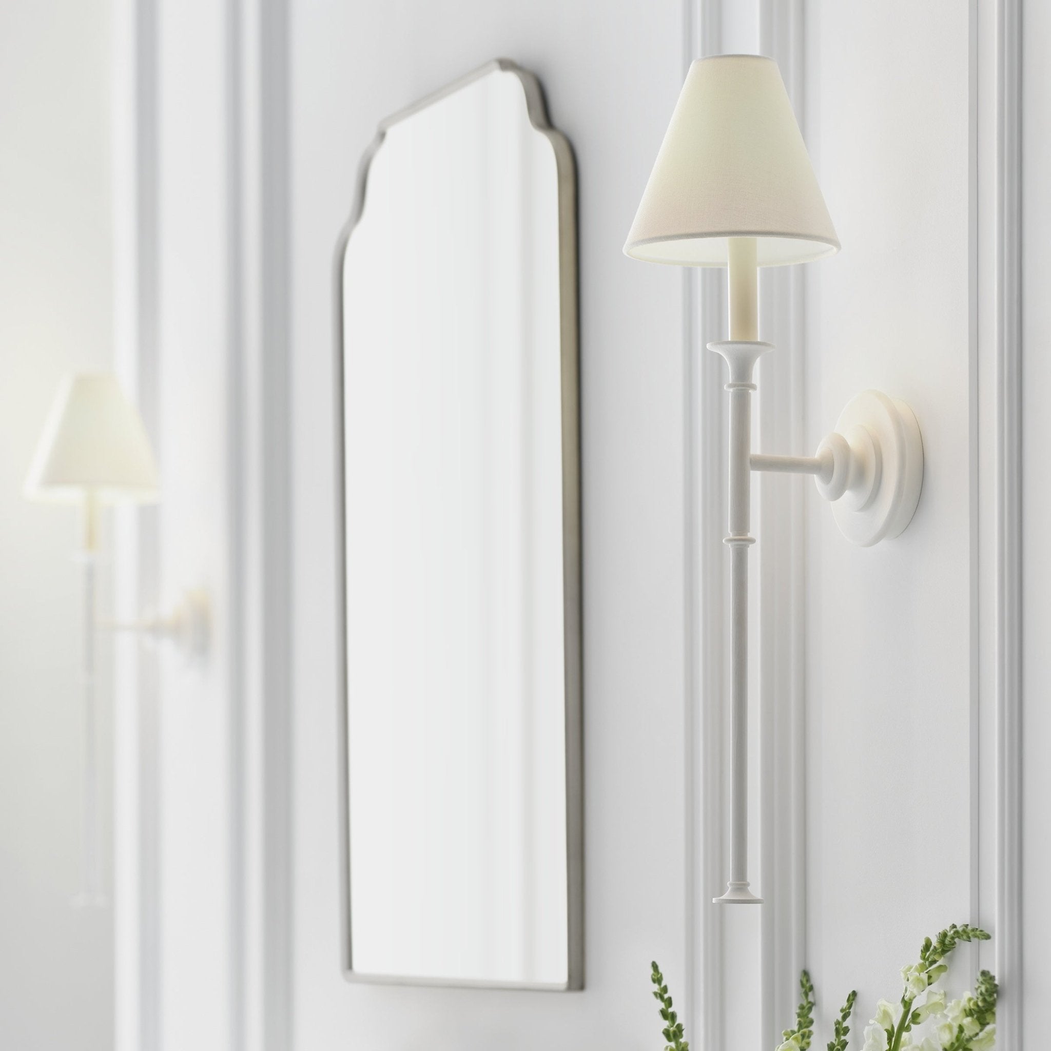 Luella Wall Lamp - Vakkerlight