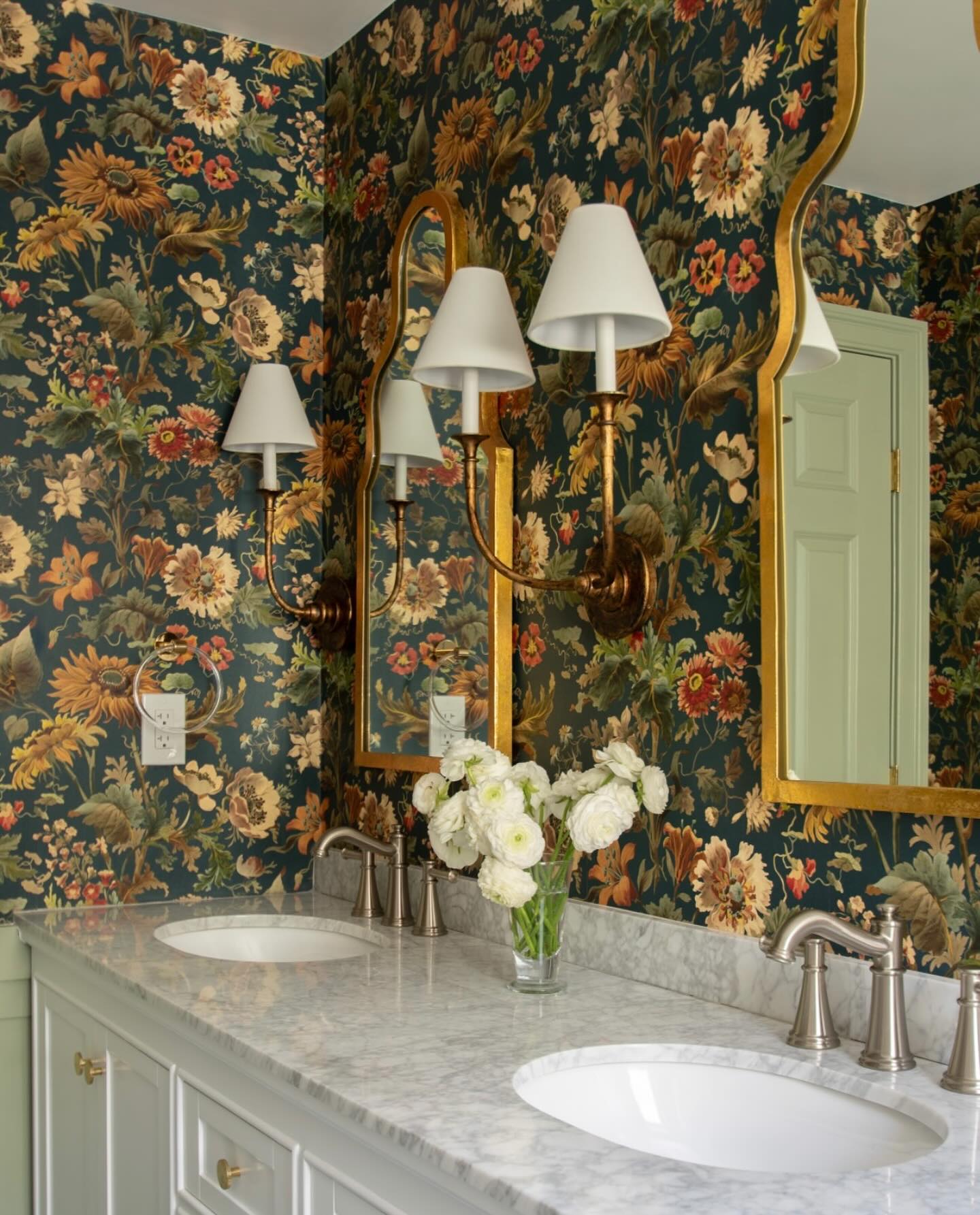 Luella Wall Lamp - Vakkerlight