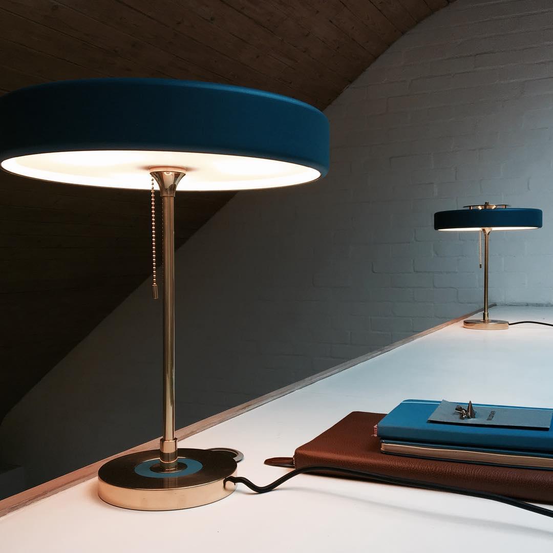 Revolve Table Lamp - Vakkerlight