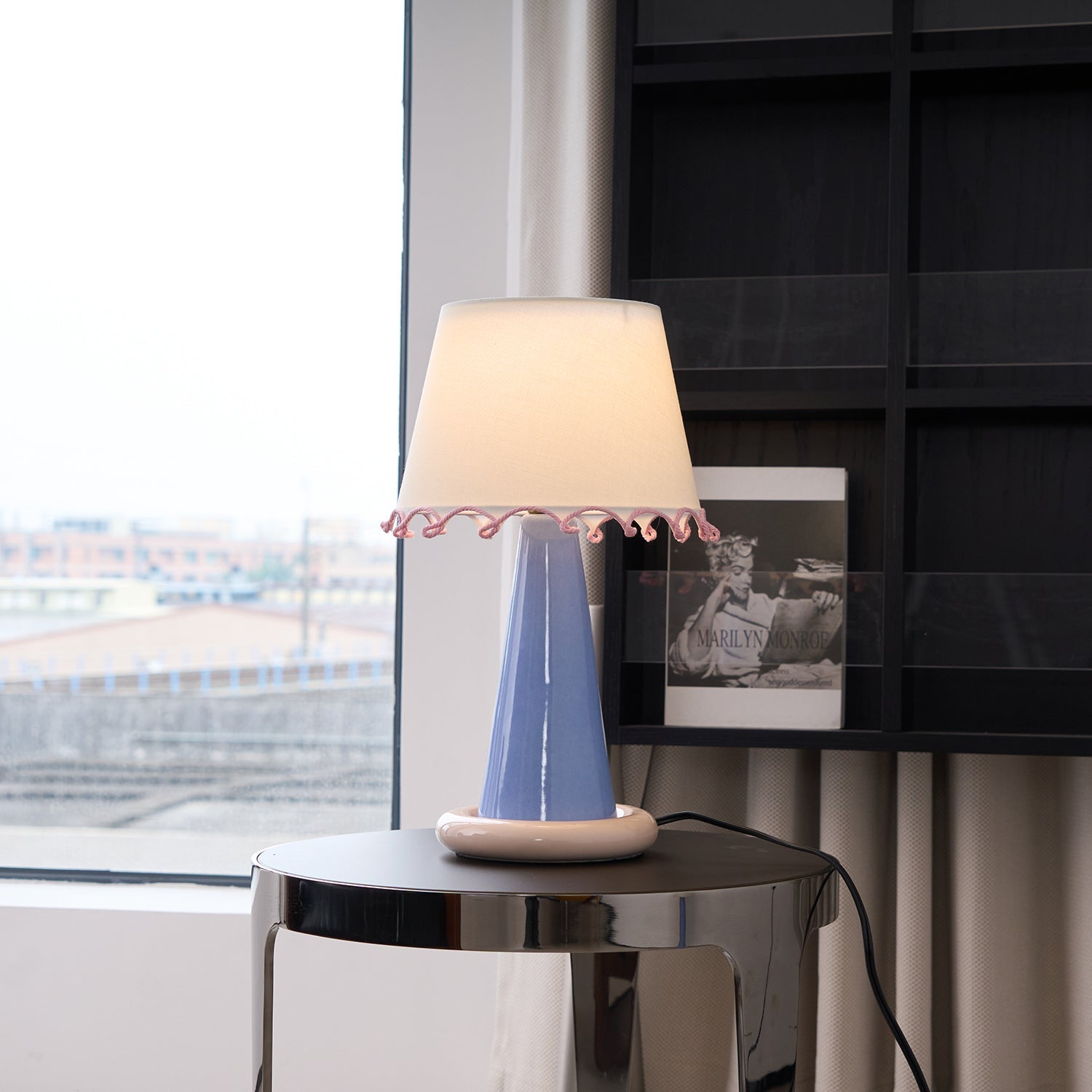 Ribbon Table Lamp - Vakkerlight