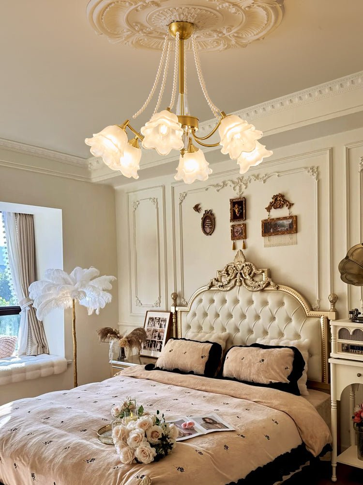 Rosemarie Bloom Chandelier - Vakkerlight