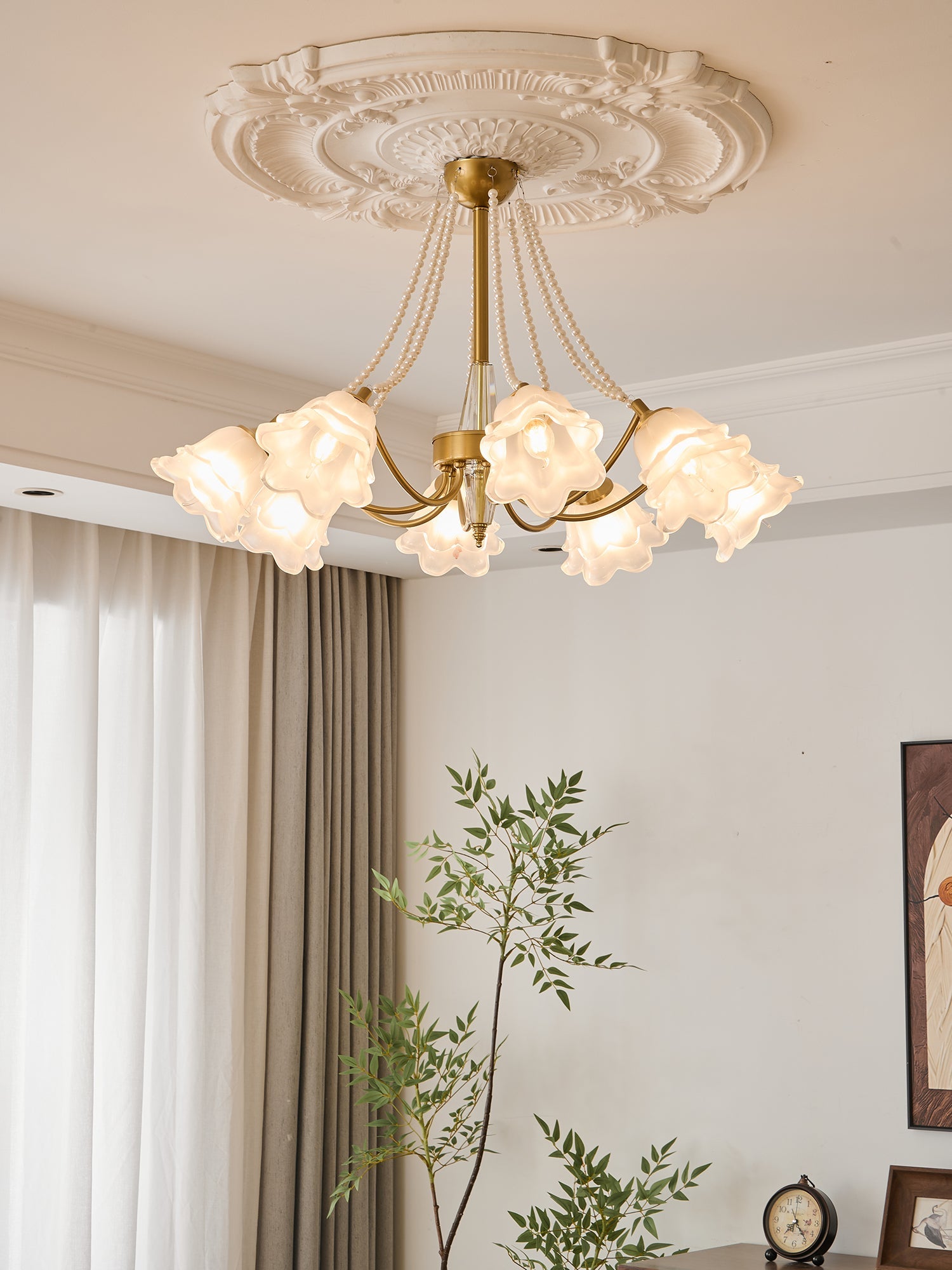 Rosemarie Bloom Chandelier - Vakkerlight