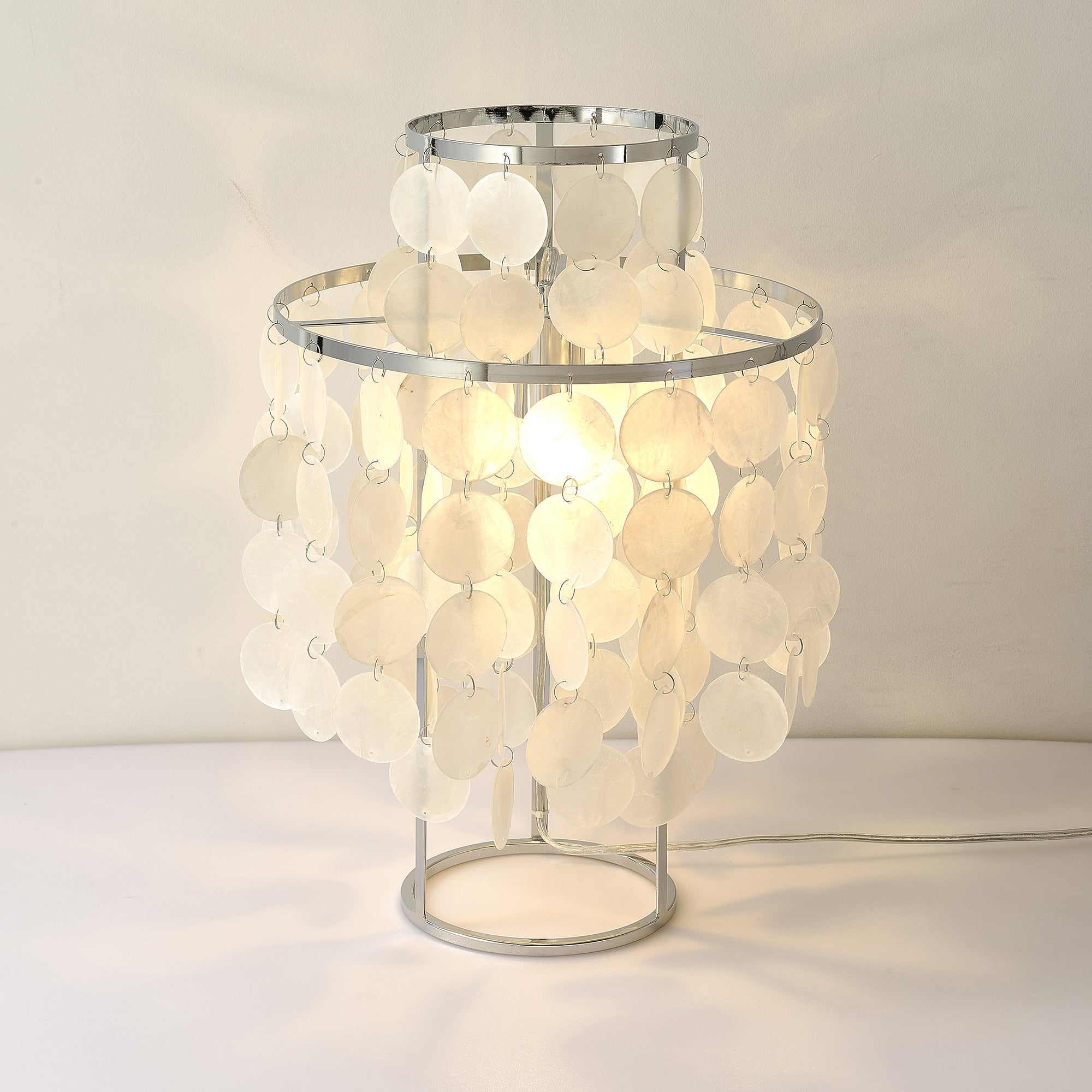 Round Shell Table Lamp - Vakkerlight