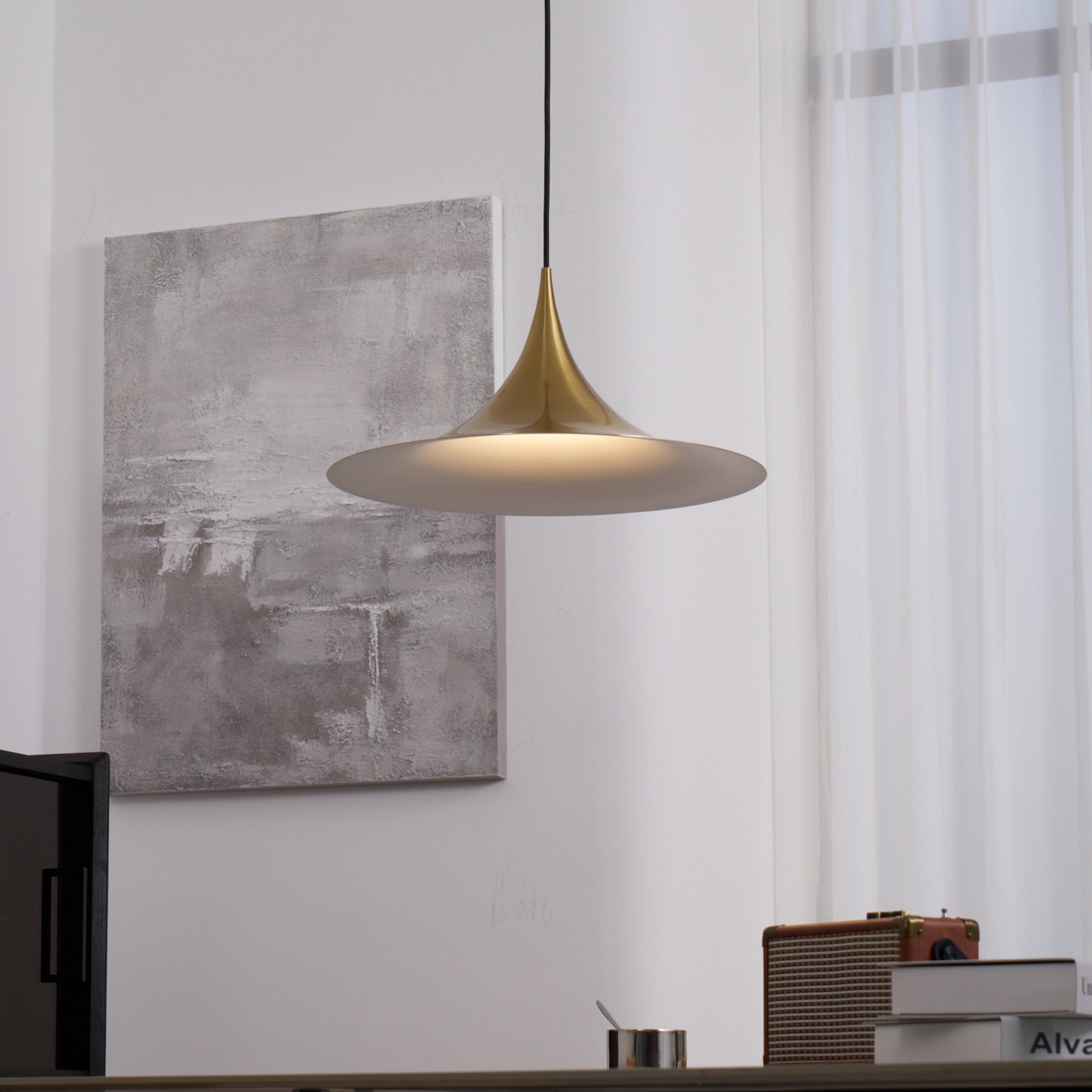 Semi Pendant Light - Vakkerlight