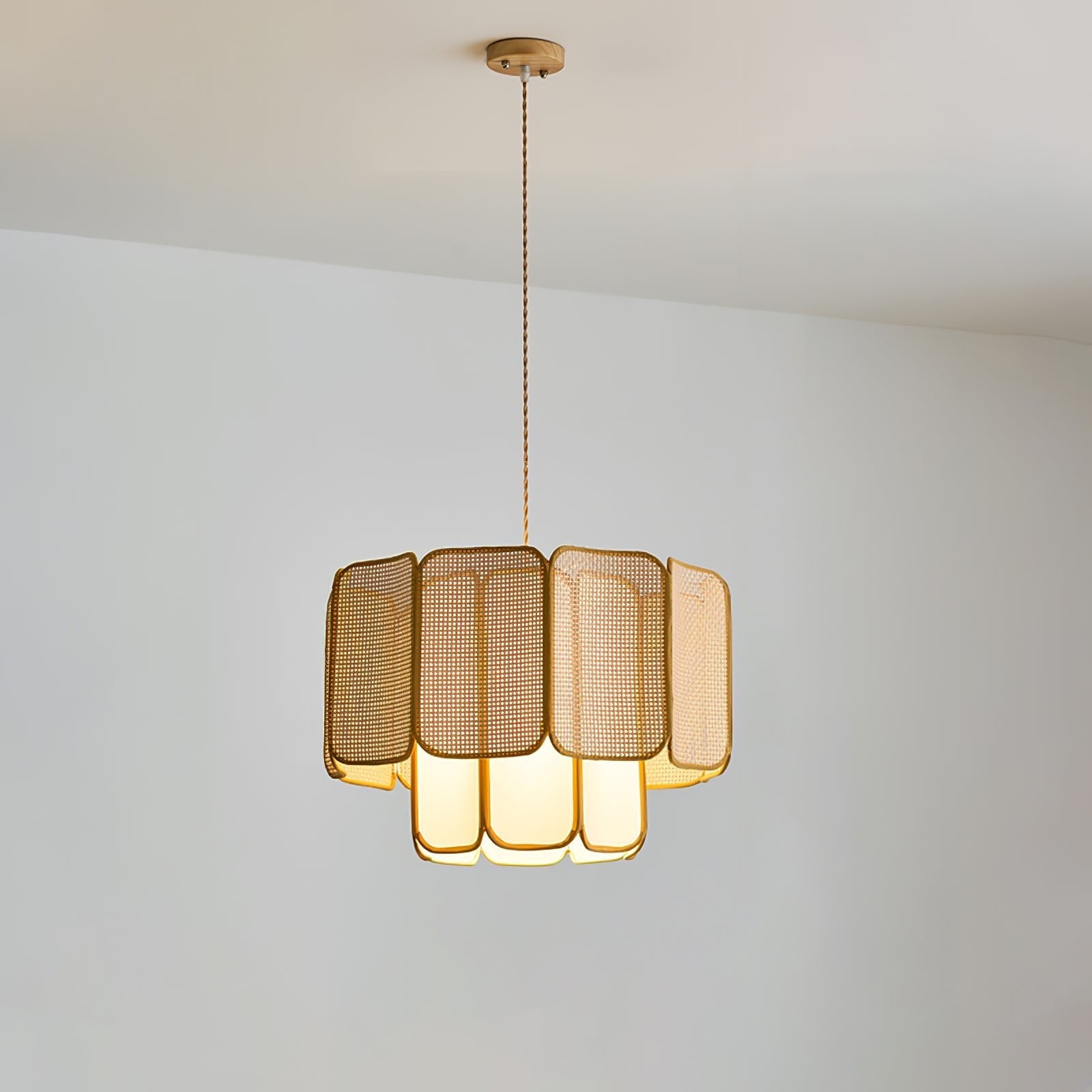 Soltera Woven Pendant Lamp - Vakkerlight