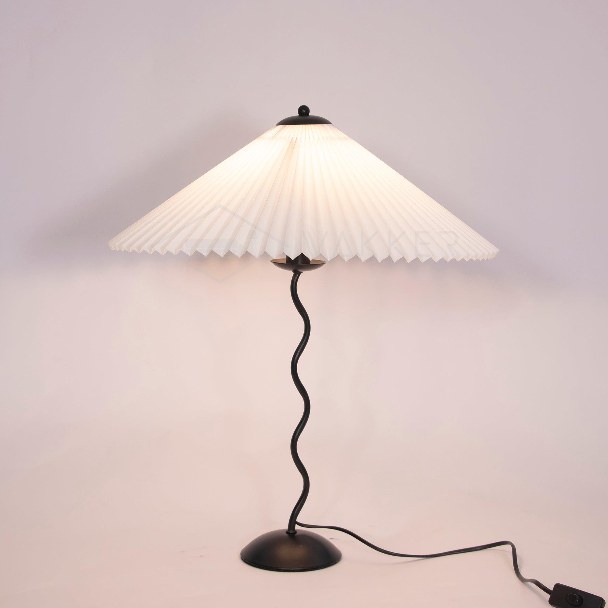 Squiggle Table Lamp - Vakkerlight