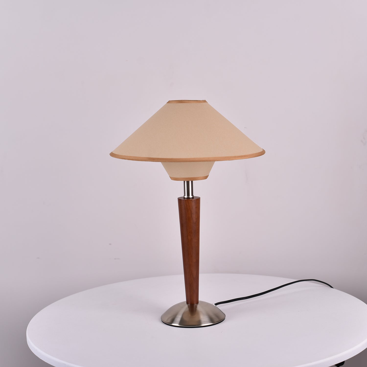 Talonwood Table Lamp - Vakkerlight